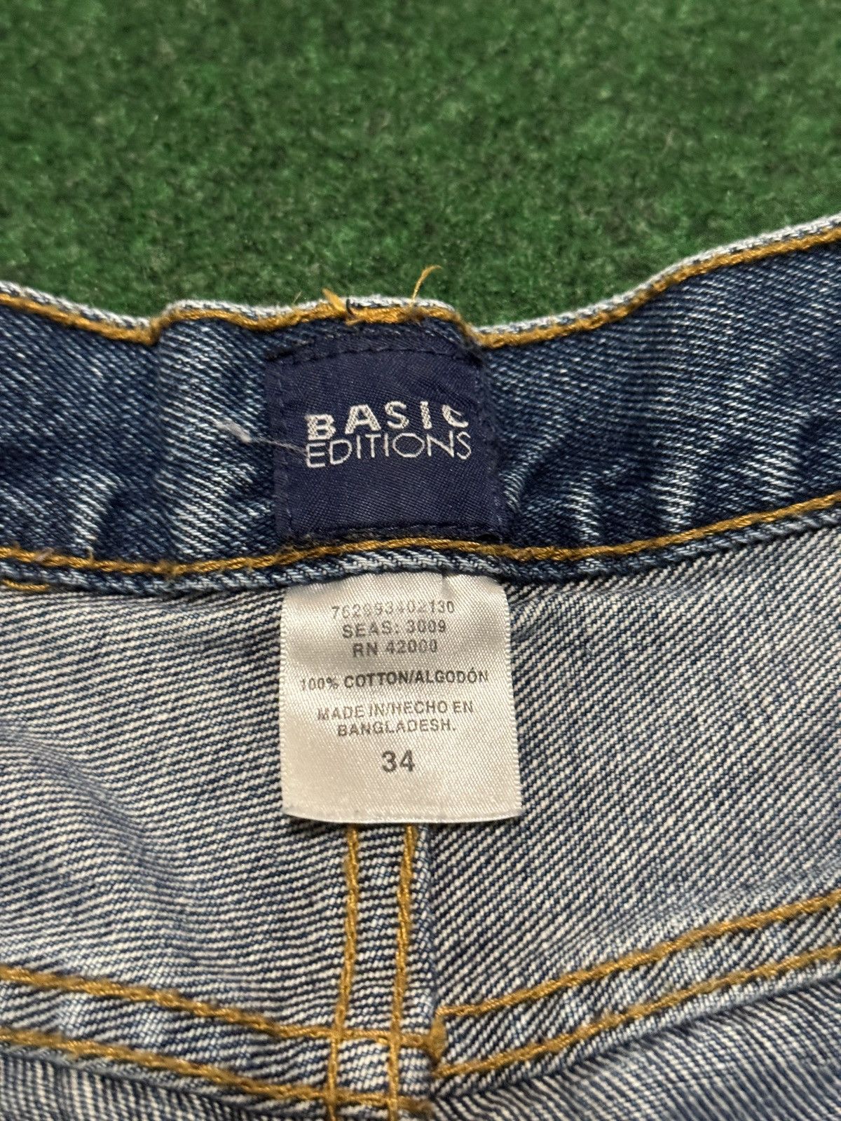 Basic Editions Basic Editions Relaxed Fit Jorts Grunge Denim Shorts Size US 34 / EU 50 - 3 Thumbnail