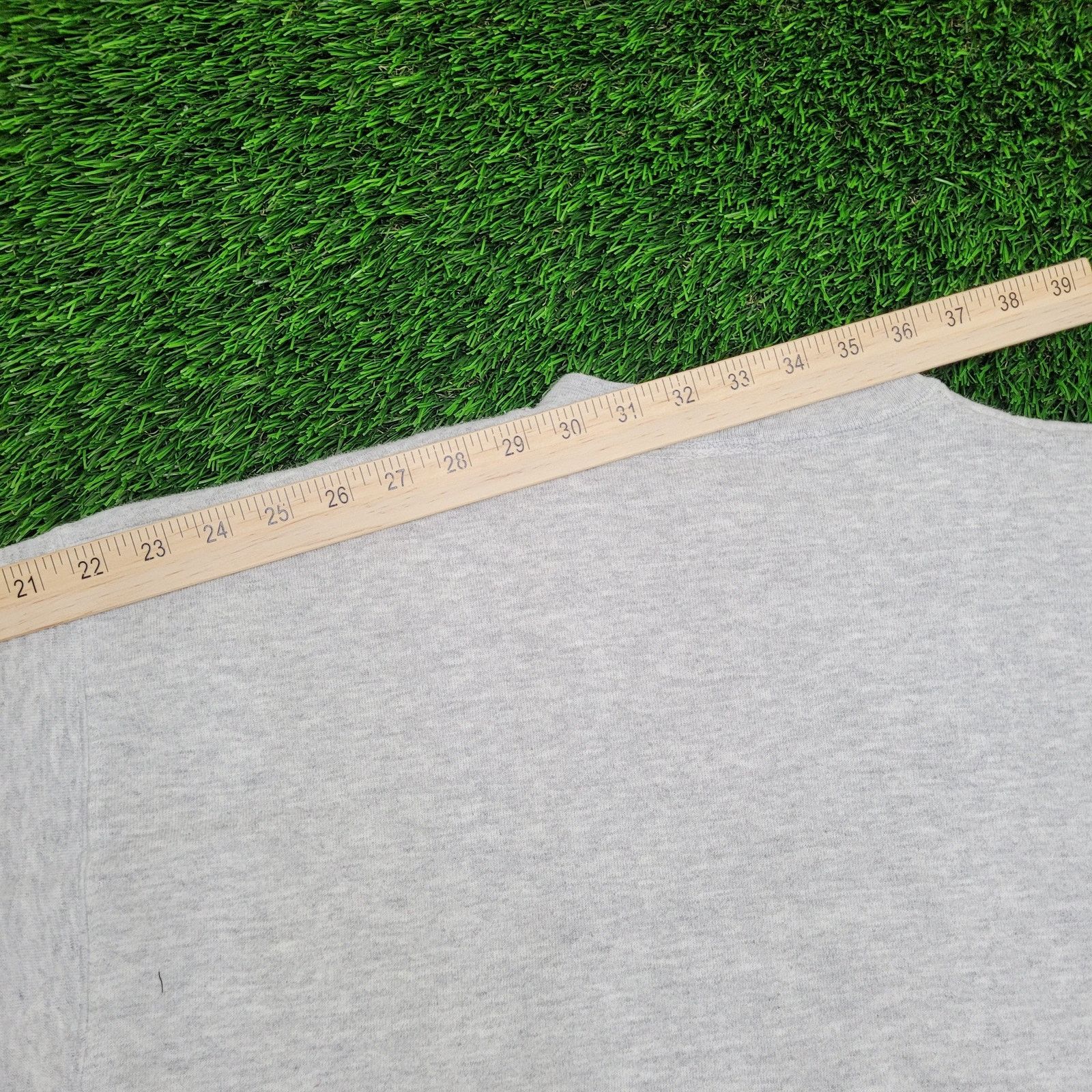 Champion Vintage 80s Champion Sweatshirt Womens XL 24x26 Script Logo Size XL / US 12-14 / IT 48-50 - 3 Thumbnail