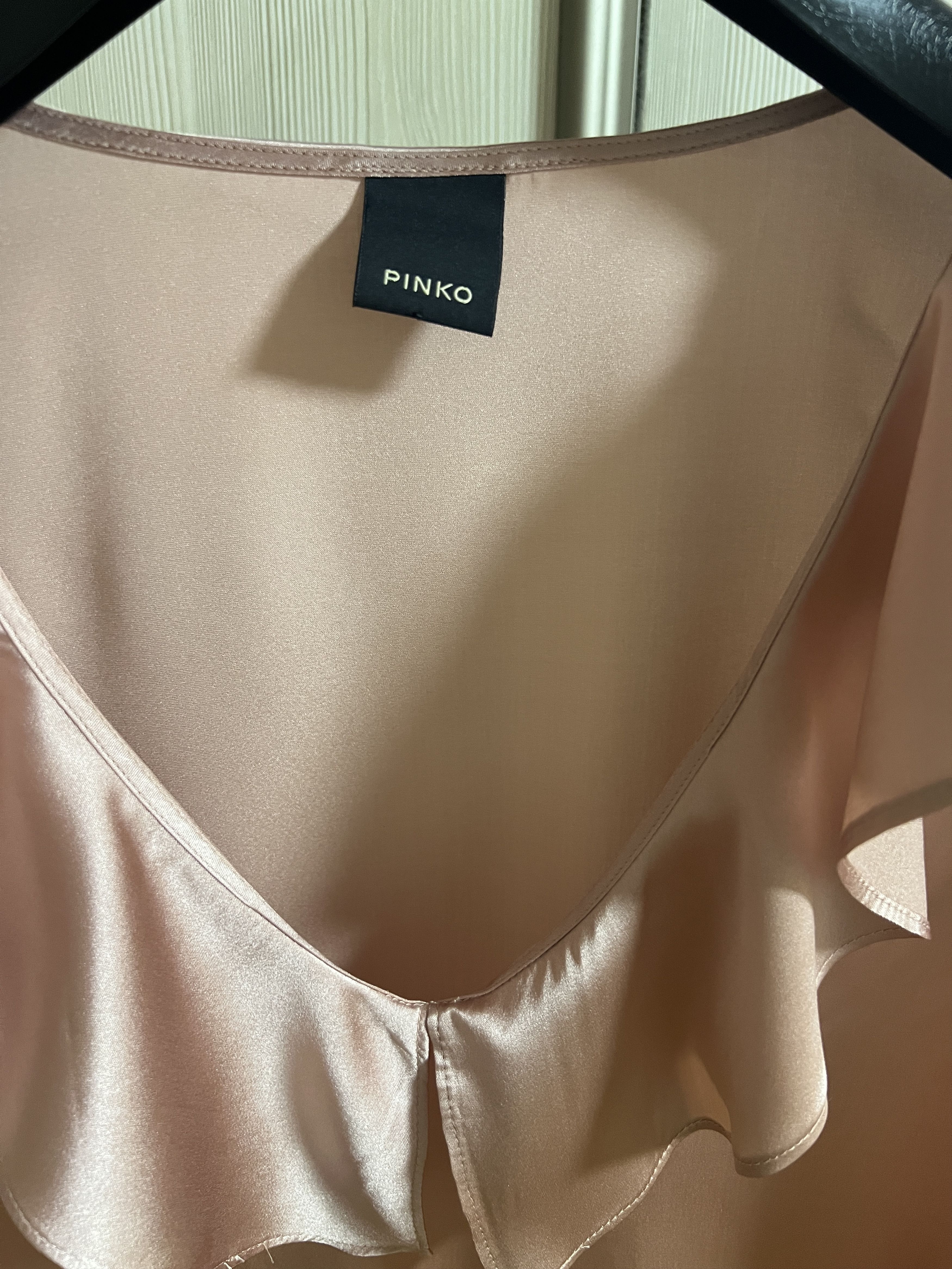 Pinko Pinko Women’s Sleeveless Blouse/Top, Pink Silk Blend Size L / US 10 / IT 46 - 4 Thumbnail