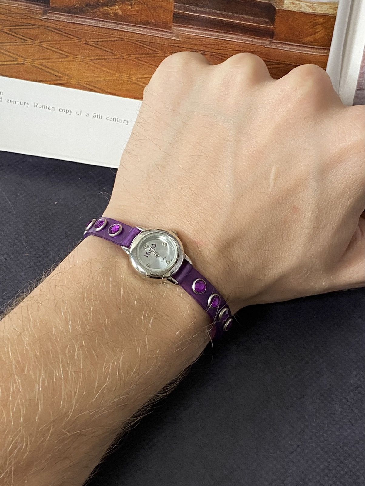 Jewelry Vintage Muddy Quartz Watch with Purple Strap Size ONE SIZE - 6 Thumbnail