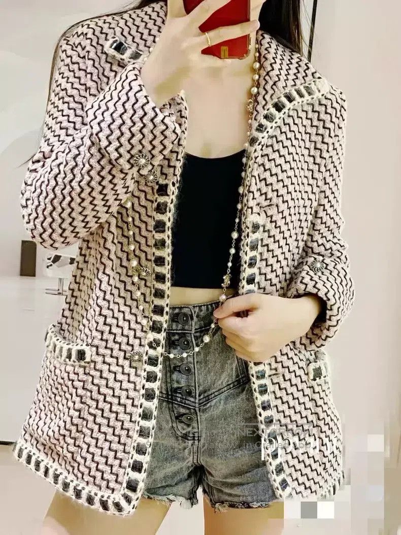 Chanel Chanel Knitted coat Size XS / US 0-2 / IT 36-38 - 8 Thumbnail