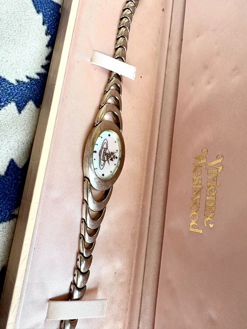 Vivienne Westwood Vivienne Westwood White Mother-of-Pearl Dial Armor Chain W Size ONE SIZE - 3 Thumbnail