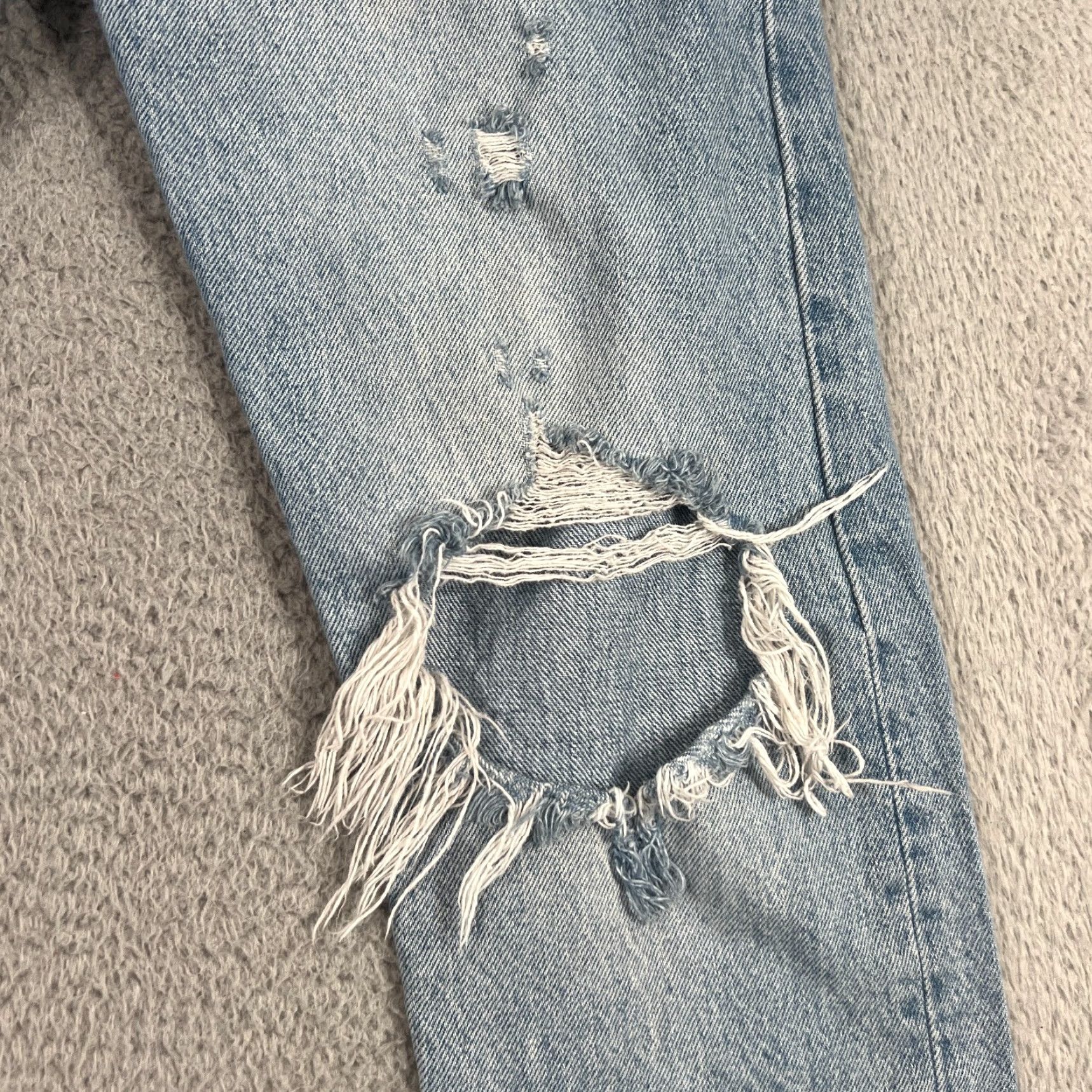 Levi's VINTAGE Levi's 501 Jeans Womens 31x26 Skinny Distressed Blue Denim Mid Rise Button Fly Size 24" / US 00 / IT 34 - 2 Thumbnail