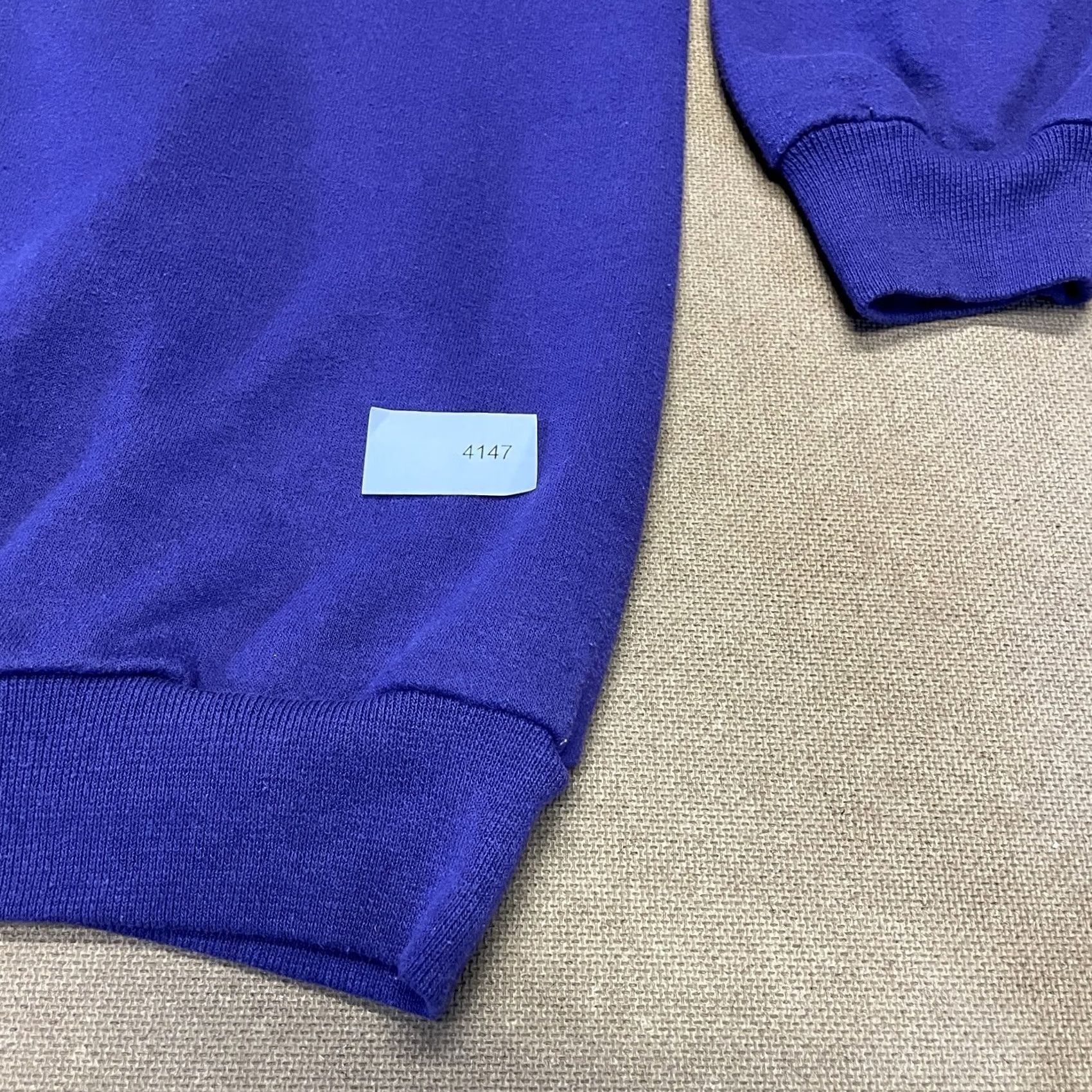 Vintage VINTAGE Purple Sweatshirt Womens Large Lady Crewneck Rhinestone Red Hat Ladies Size L / US 10 / IT 46 - 7 Thumbnail