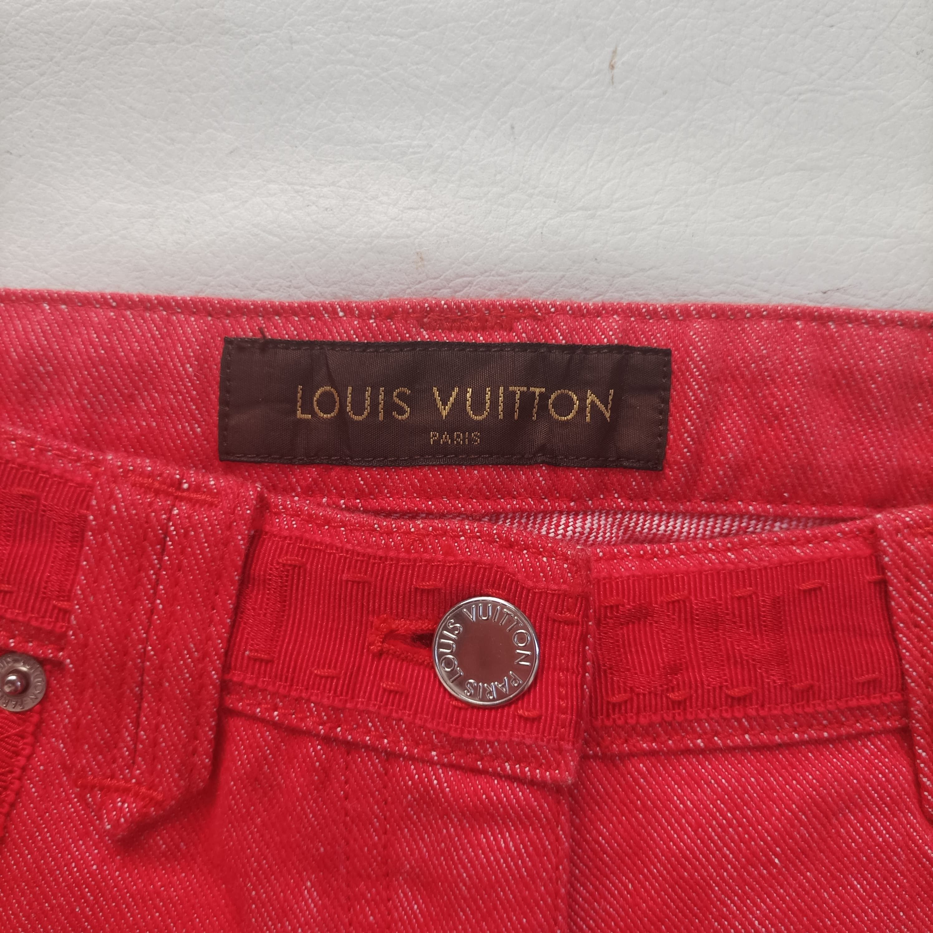 Louis Vuitton Louis Vuitton red denim pant Size 26" / US 2 / IT 38 - 7 Thumbnail