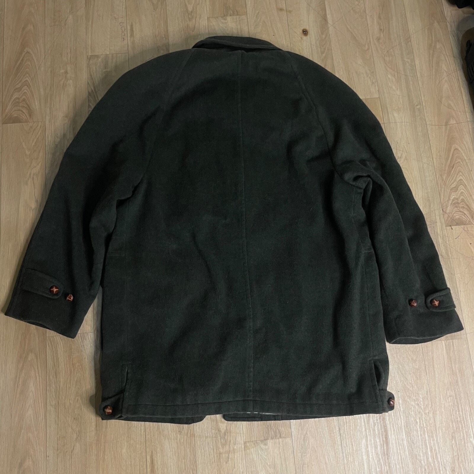 Burberry VINTAGE Burberry coat nova check virgin wool green olive Size US M / EU 48-50 / 2 - 4 Thumbnail