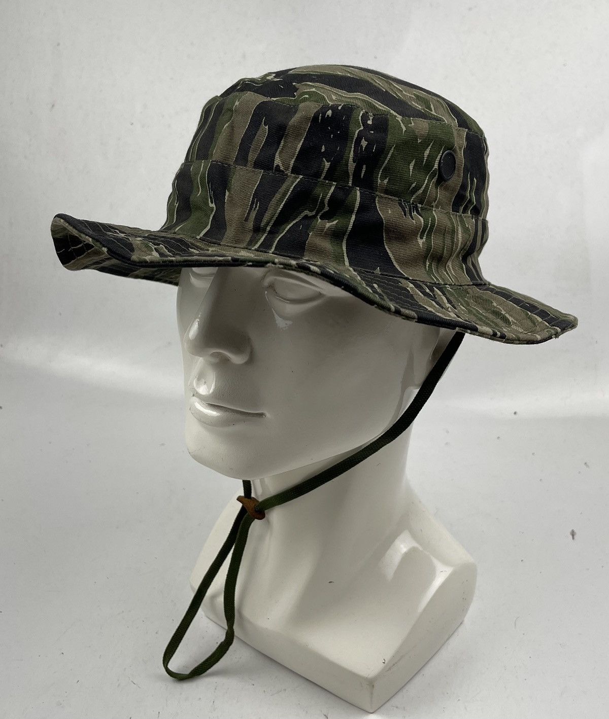 Japanese Brand vintage tiger stripe army bucket hat tc46 Size ONE SIZE - 1 Thumbnail