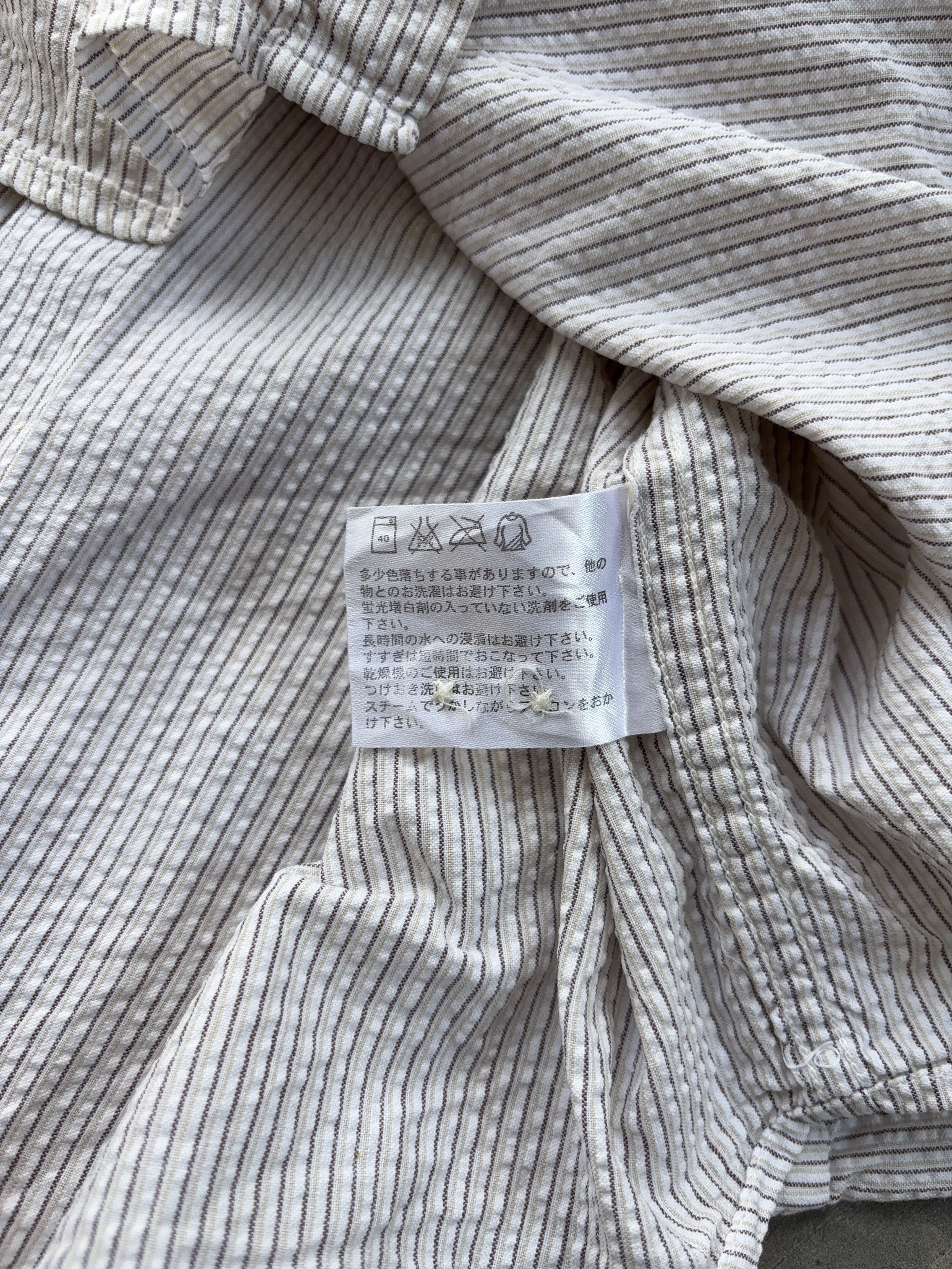Uniqlo Uniqlo White Stripe Button Up Shirt Size US L / EU 52-54 / 3 - 8 Thumbnail