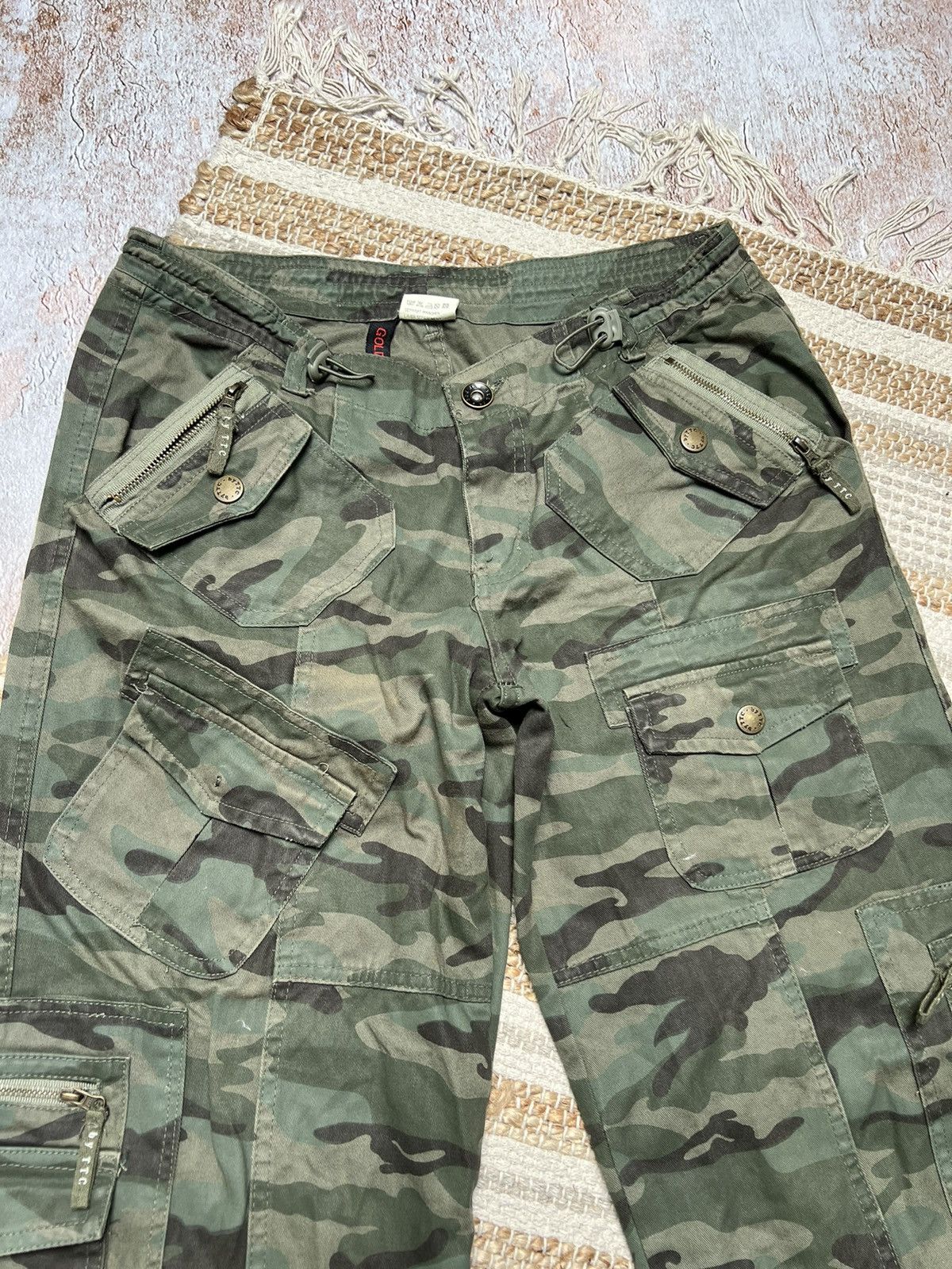 Japanese Brand × Vintage Vintage military camo cargo pants Size US 33 - 7 Thumbnail