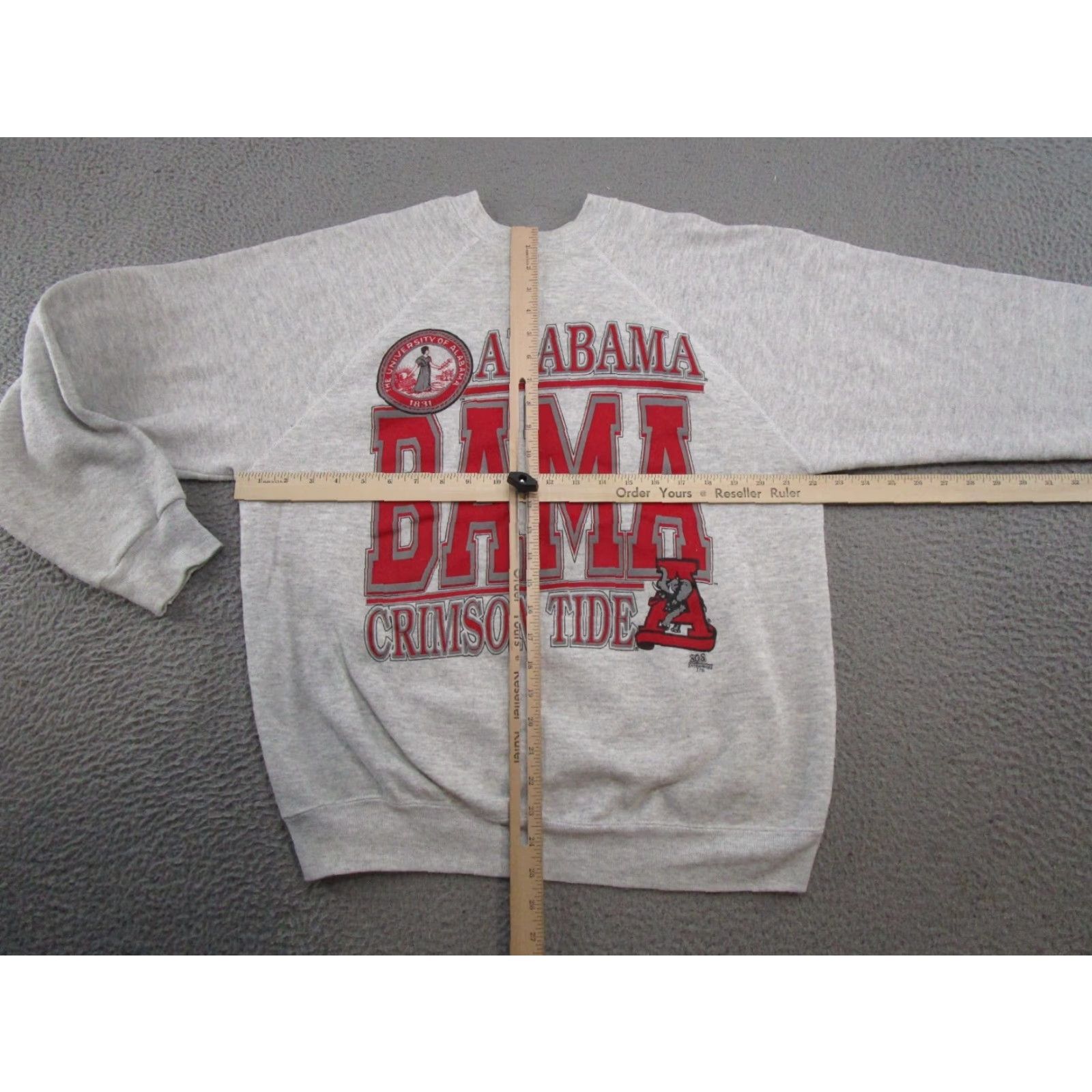 Tultex VINTAGE Tultex Alabama Crimson Tide Sweatshirt Raglan Sleeve Crew Neck Long Sleeve L Gray 90s Sports All Seasons Hooded Men Size L Shirts, Mens Size US L / EU 52-54 / 3 - 6 Thumbnail