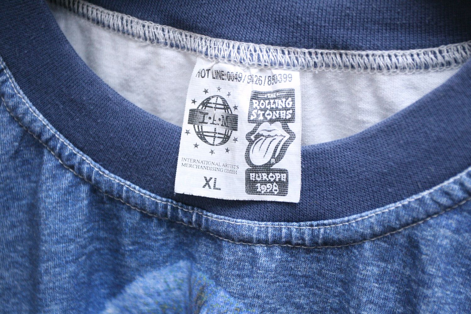 Band Tees Vintage 1998 Rolling Stones Bridges to Babylon AOP T Shirt Size US XL / EU 56 / 4 - 6 Thumbnail