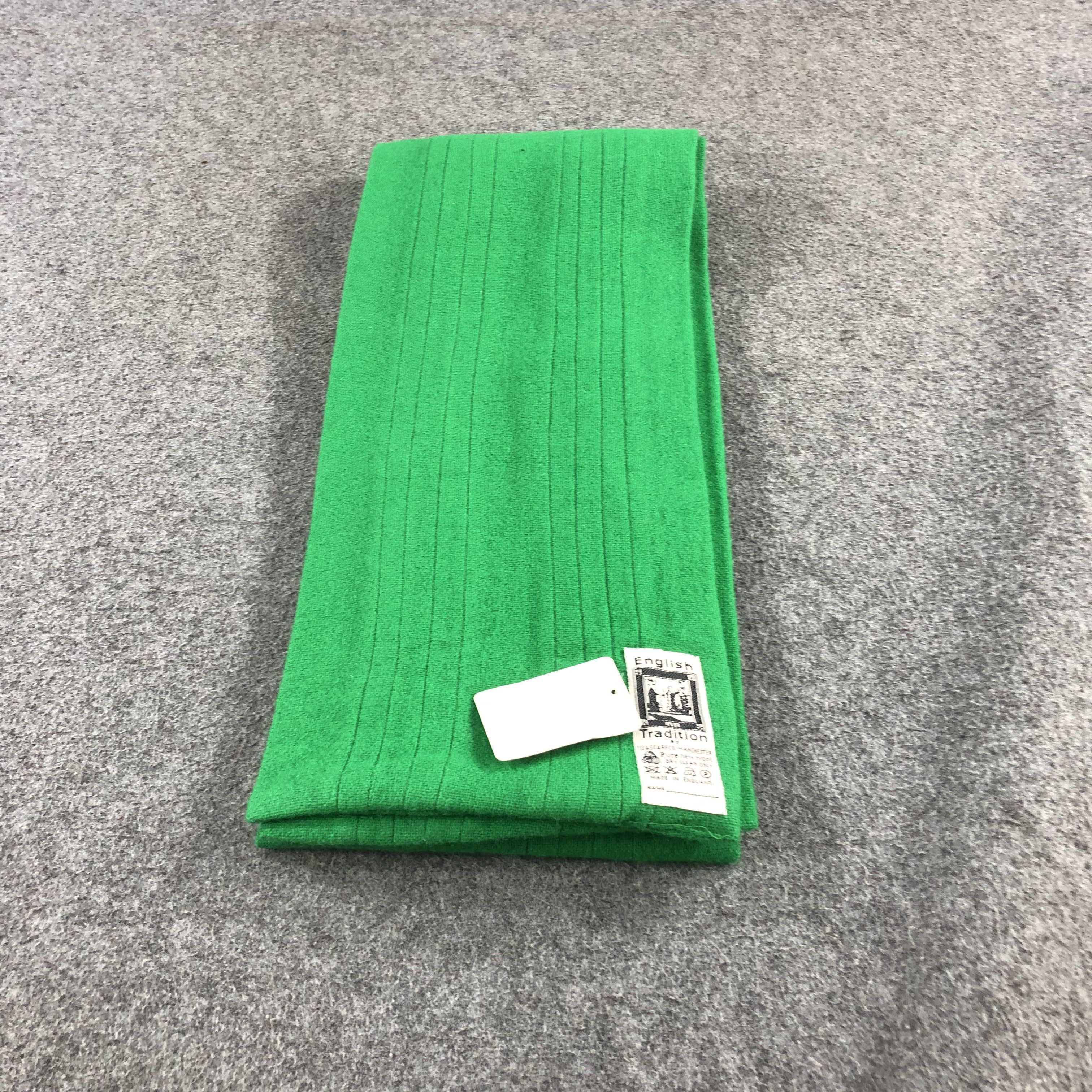Vintage English Tradition Green Scarf Muffler Wool V970 Size ONE SIZE - 1 Thumbnail