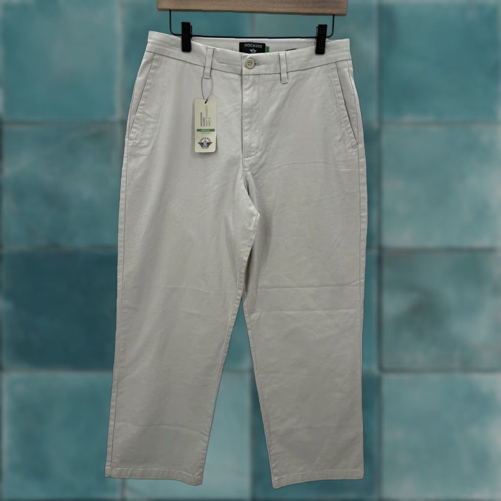Dockers VINTAGE Dockers Pants Womens 30 Khaki Weekend Chino High Straight Ankle Stretch Workwear Size 30" / US 8 / IT 44 - 1 Thumbnail