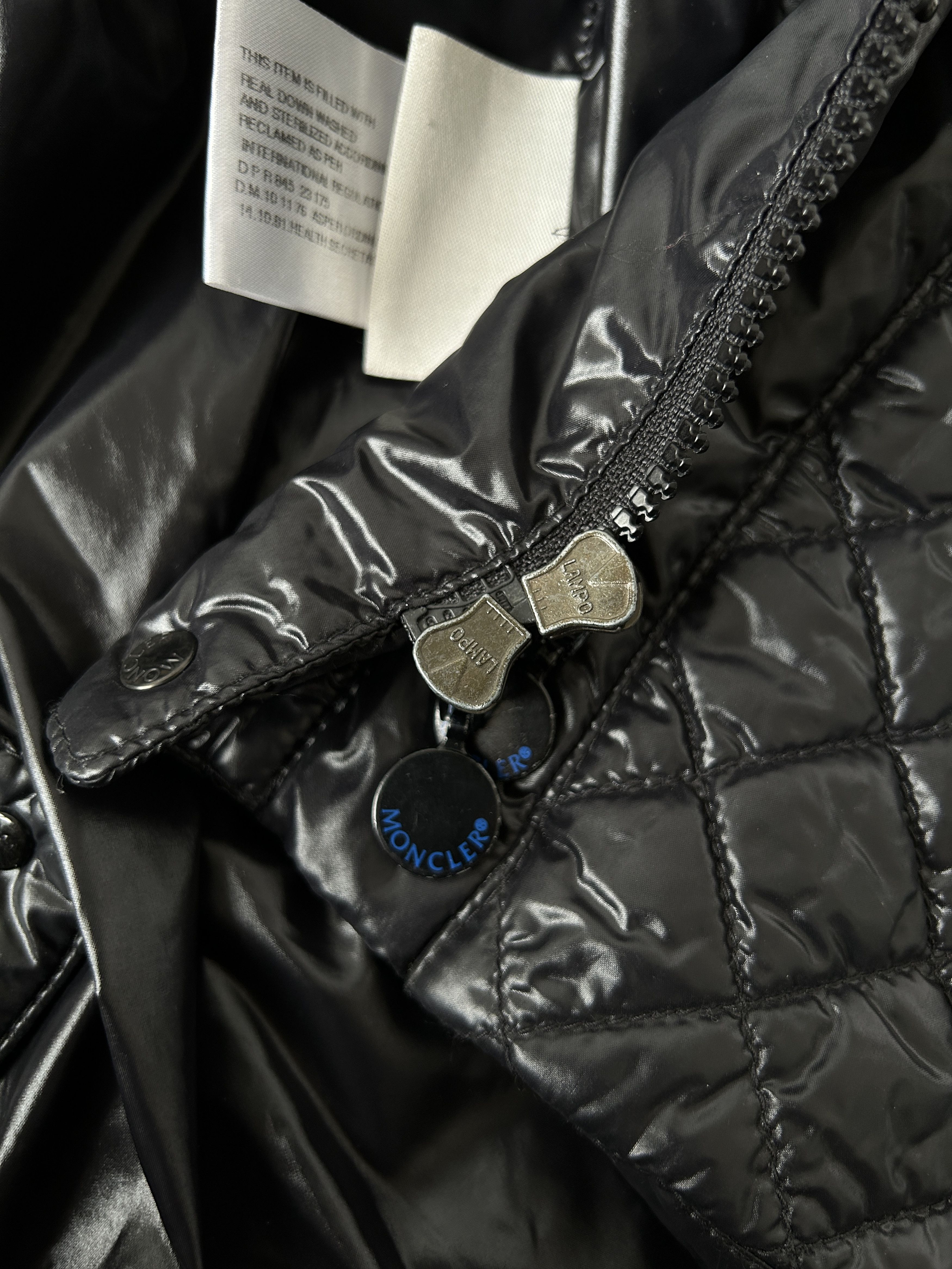 Moncler Moncler kingston belted quilted down jacket with badge Size M / US 6-8 / IT 42-44 - 14 Thumbnail