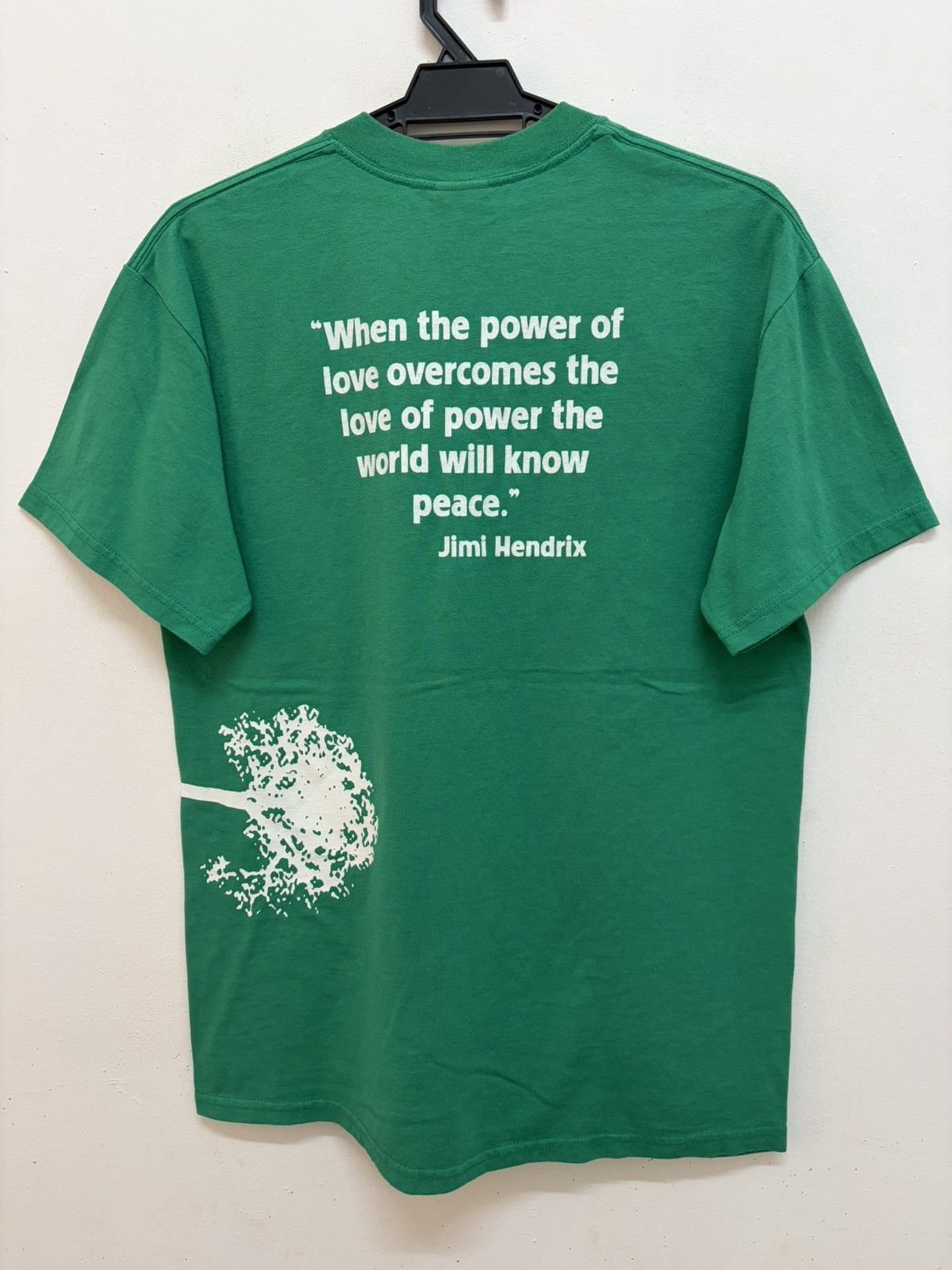Band Tees EARTH FEST 2007 WITH JIMI HENDRIX LOVE PEACE QUOTE GILDAN Size US M / EU 48-50 / 2 - 1 Thumbnail