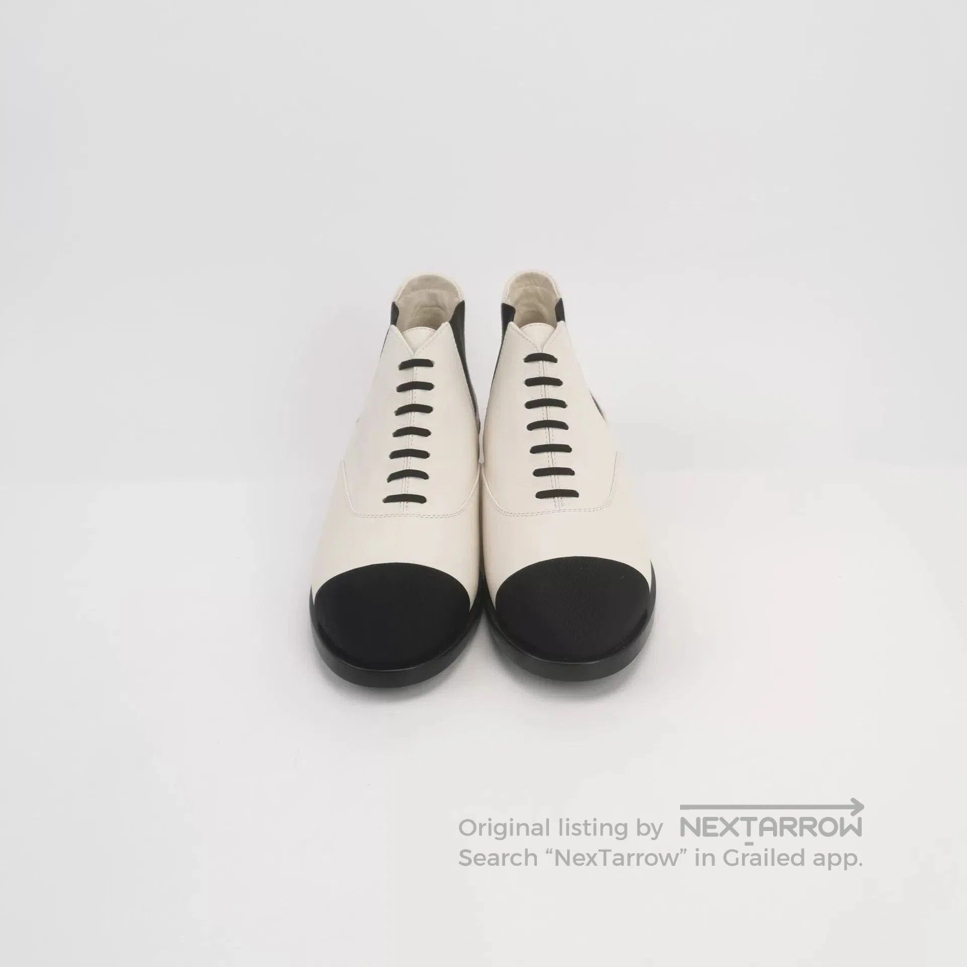 Chanel Chanel Black White Short Boots. Size US 7.5 / IT 37.5 - 2 Thumbnail