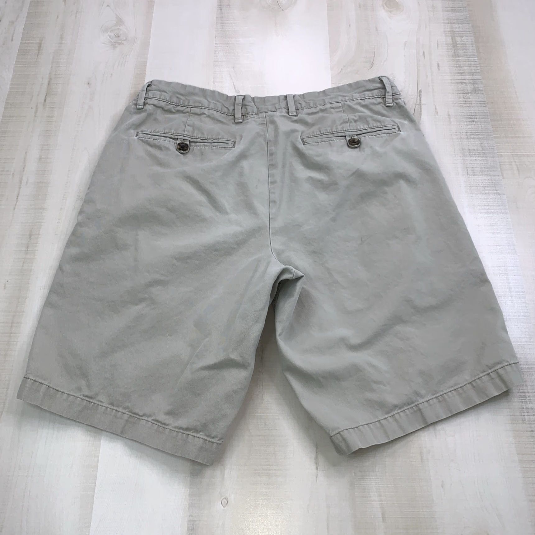 Gap Gap Classic Khaki Shorts 100% Cotton Above The Knee Mens 31 Shorts-13031 Size US 31 - 7 Thumbnail