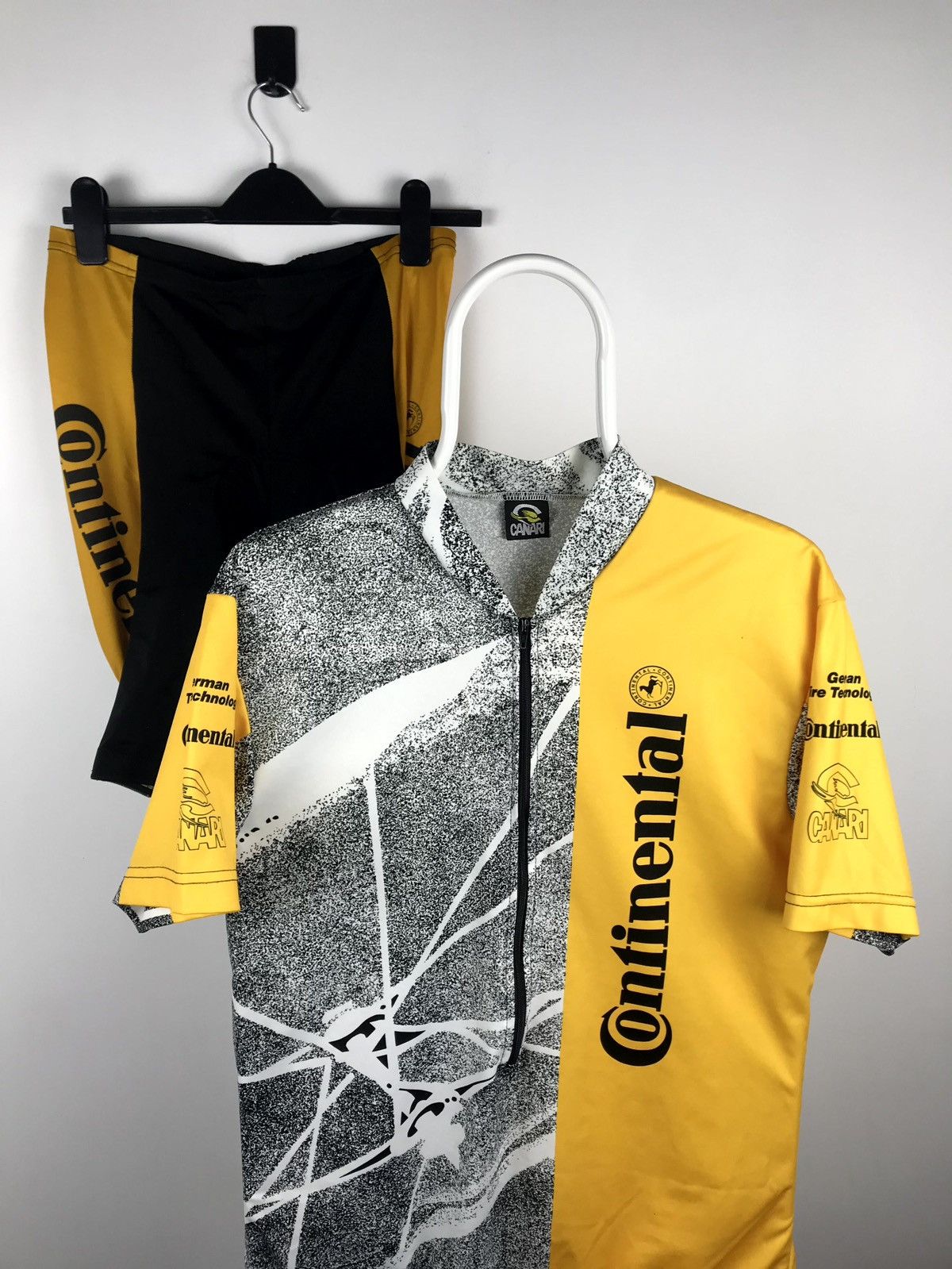 Canari Vintage Canari Continental Made in USA Cycling Suit Size US XL / EU 56 / 4 - 1 Thumbnail