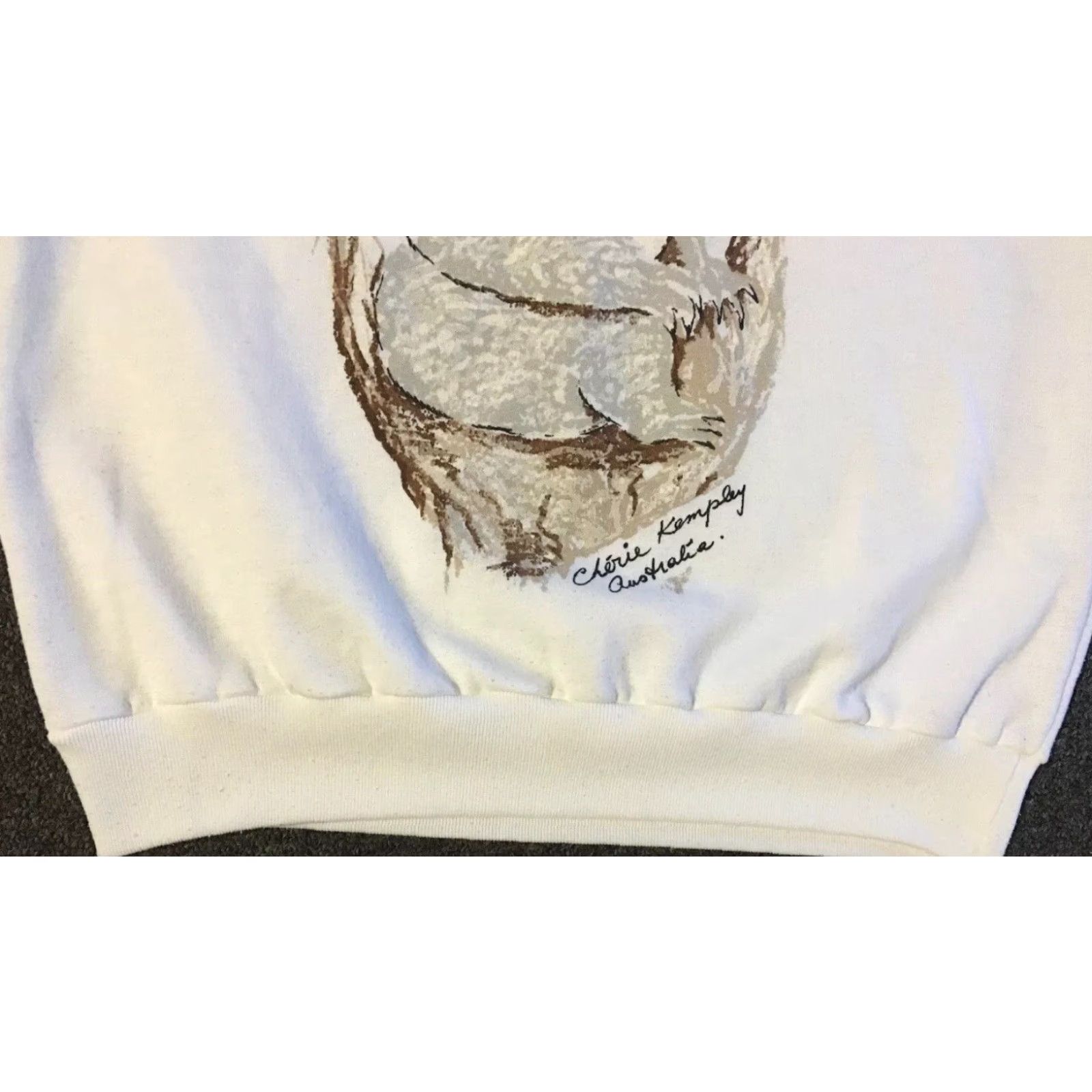 Vintage VINTAGE Wildlife Australia Koala Hoodie XS Sweatshirt White Men XS Grunge 80s 90s Animals Art Nature Australian Aztec Surf Retro Pullover Distressed Size US XS / EU 42 / 0 - 5 Thumbnail