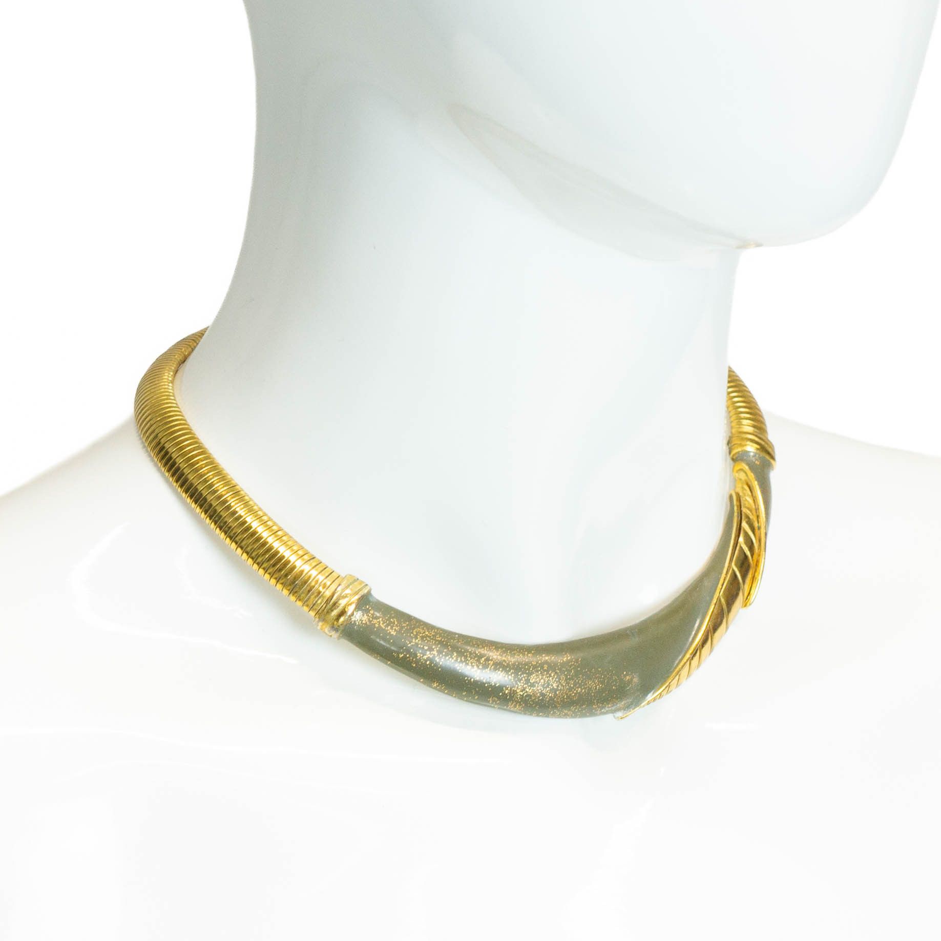 Ungaro Paris UNGARO Paris Gold Necklace Vintage 80s 90s Size ONE SIZE - 1 Thumbnail