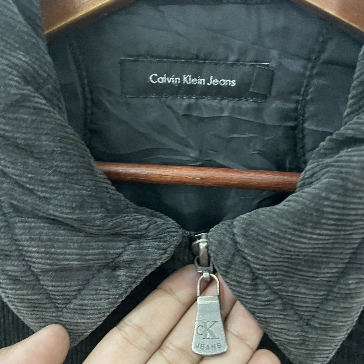 Calvin Klein Vintage Calvien Klein Jean Corduroy Jacket Size US M / EU 48-50 / 2 - 5 Thumbnail