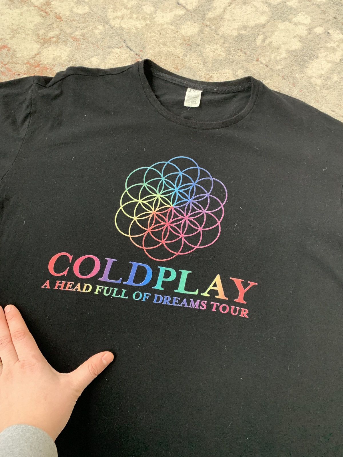 Band Tees Coldplay A Head Full Of Dreams Tour Tee Size US XXL / EU 58 / 5 - 2 Thumbnail