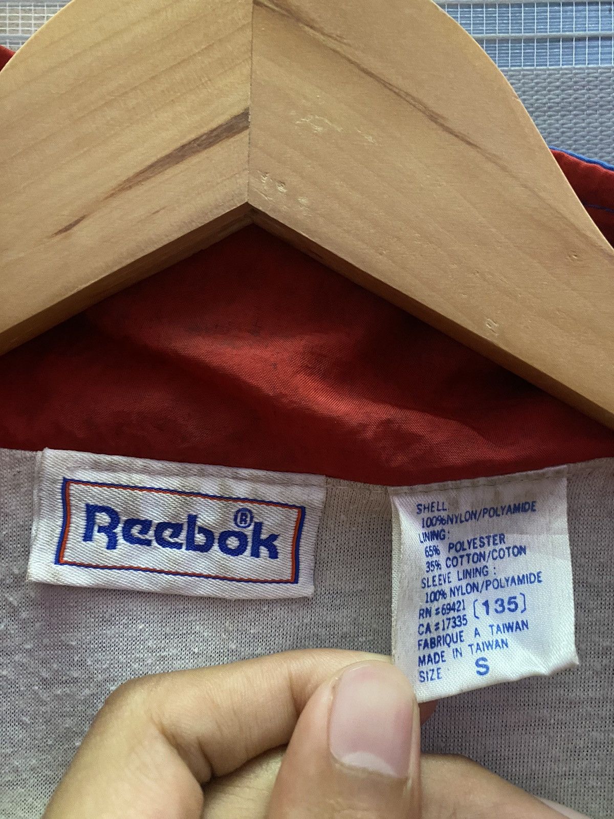 Reebok Vintage 90s Reebok Track Windbreaker 2 Tone Colour Blocked Size US L / EU 52-54 / 3 - 9 Thumbnail