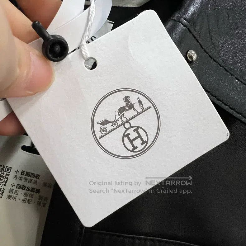 Hermes Hermes Exclusive Black Leather Lamb Fur Coat with Studs Size XXS / US 00 / IT 34 - 5 Thumbnail