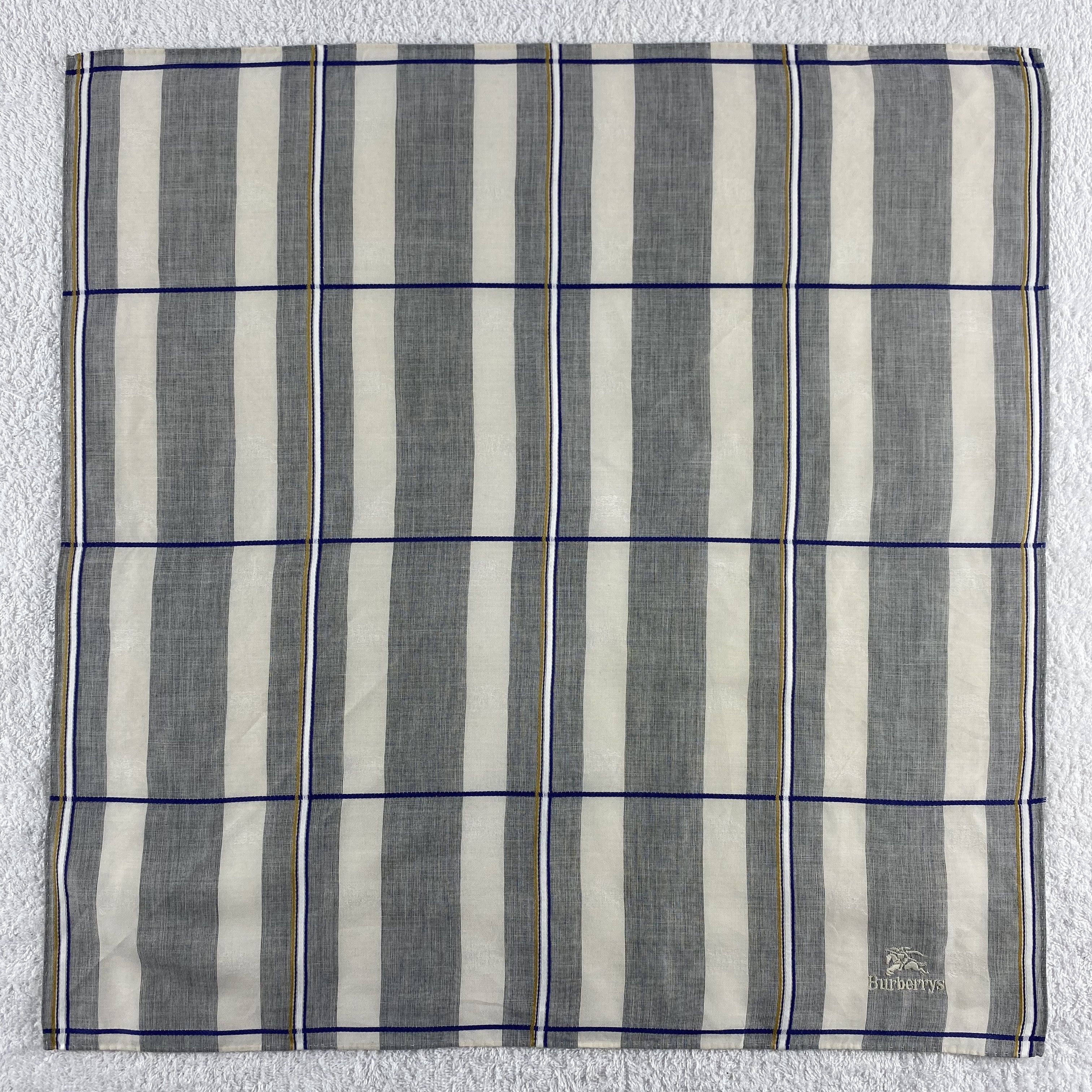 Burberry × Vintage Burberry Bandana/ Handkerchief / Neckerchief Size ONE SIZE - 3 Thumbnail