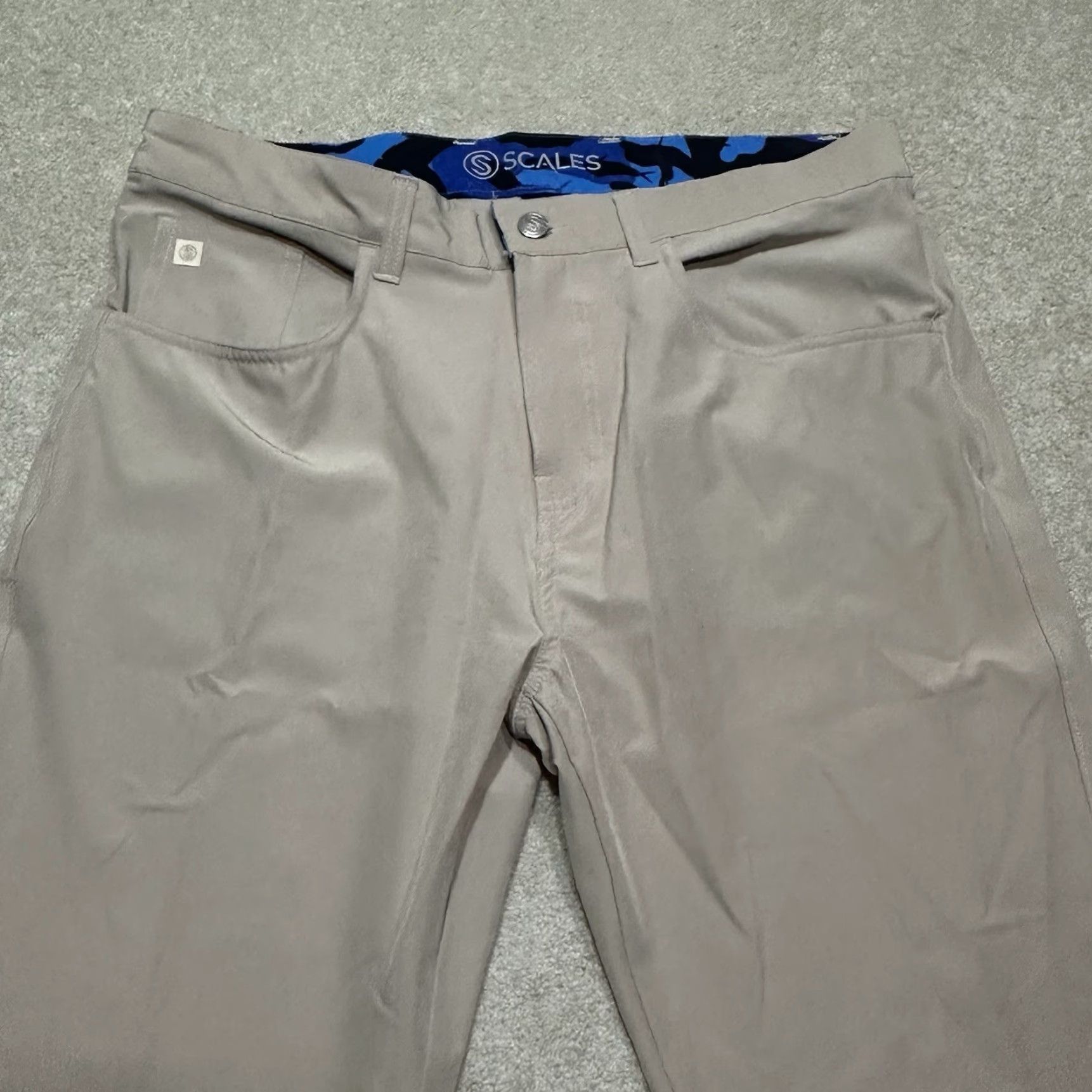 Orvis NWOT Orvis Scales Pants Men's 32x32 Beige Fishing Stretch Performance Straight Leg Regular Rise 5-Pocket Zipper Button Size US 32 / EU 48 - 3 Thumbnail