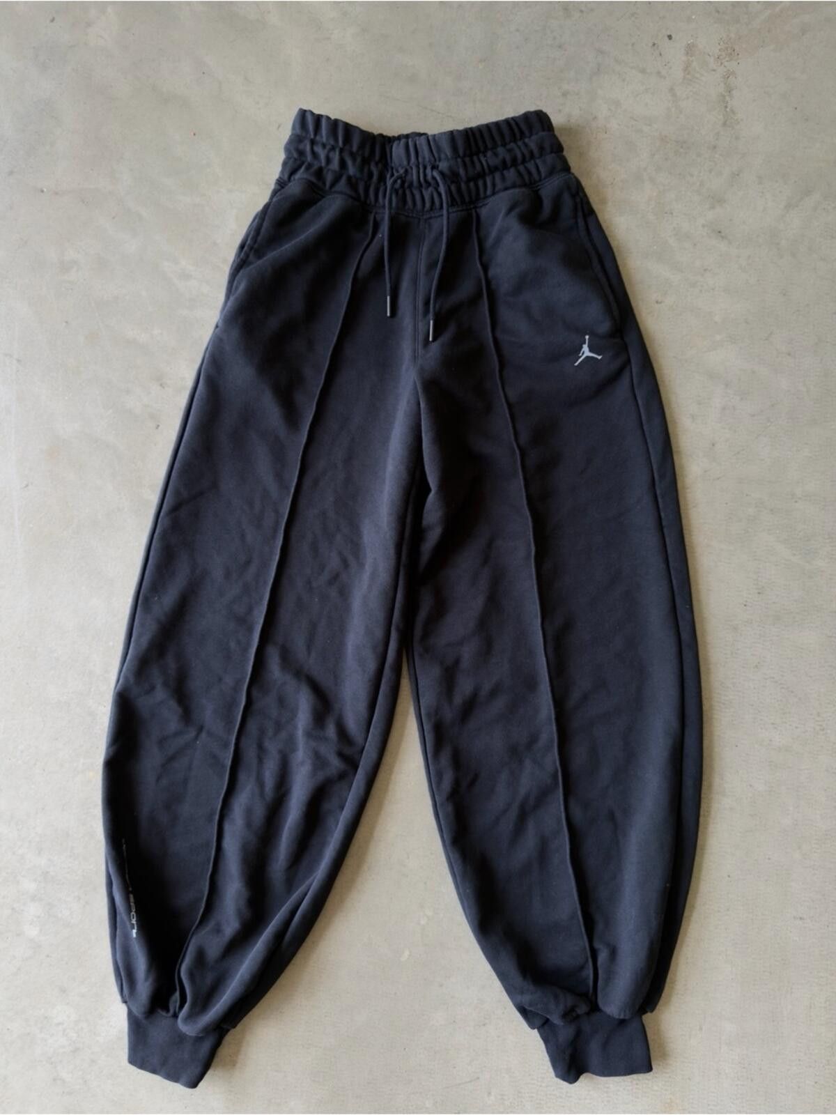 Jordan Brand Jordan / Dri-FIT Sport Sweatpants / Black Joggers Size 26" / US 2 / IT 38 - 4 Thumbnail