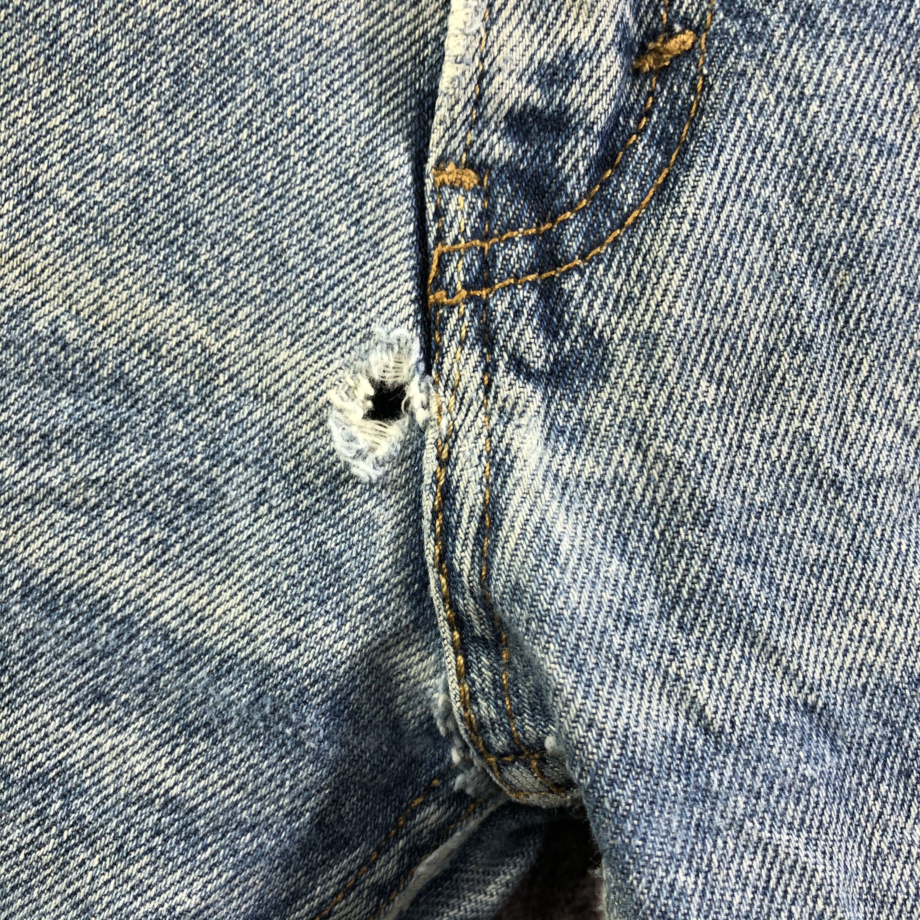 Levi's × Vintage Vintage Distress Levis 505 Jeans-JM3429 Size US 35 - 8 Thumbnail