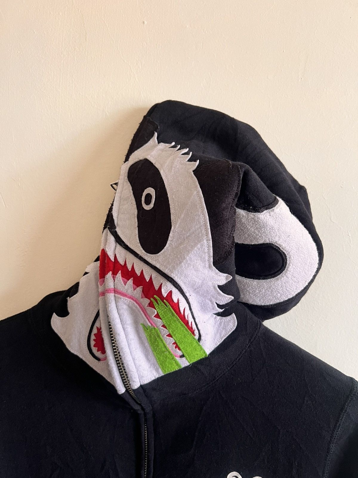 Bape BAPE PANDA ZIP UP HOODIE A BATHING APE Size US S / EU 44-46 / 1 - 5 Thumbnail