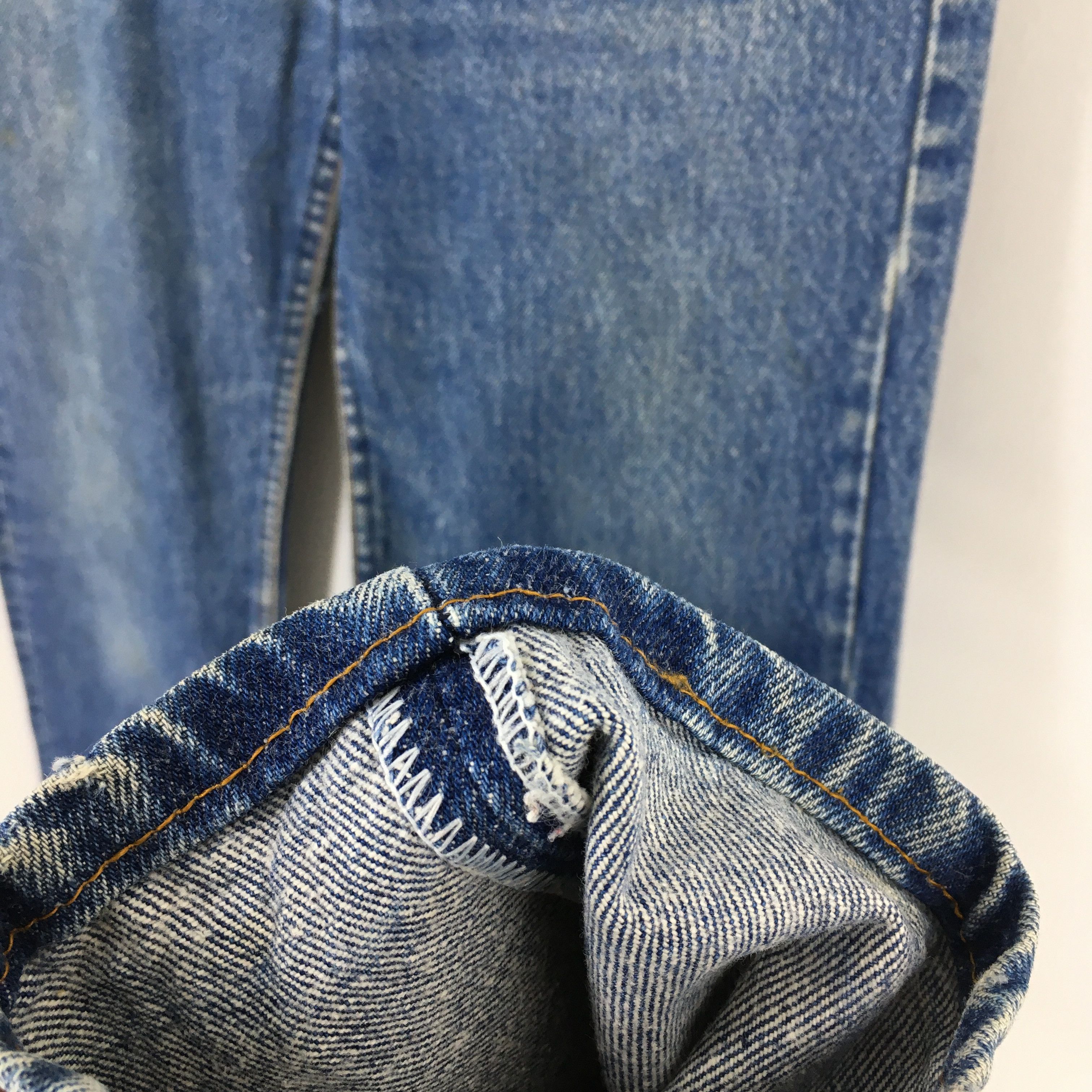 Levi's Size 26x30 Vintage 90s Levi's 501 Faded Blue Jeans S874 Size 26" / US 2 / IT 38 - 5 Thumbnail