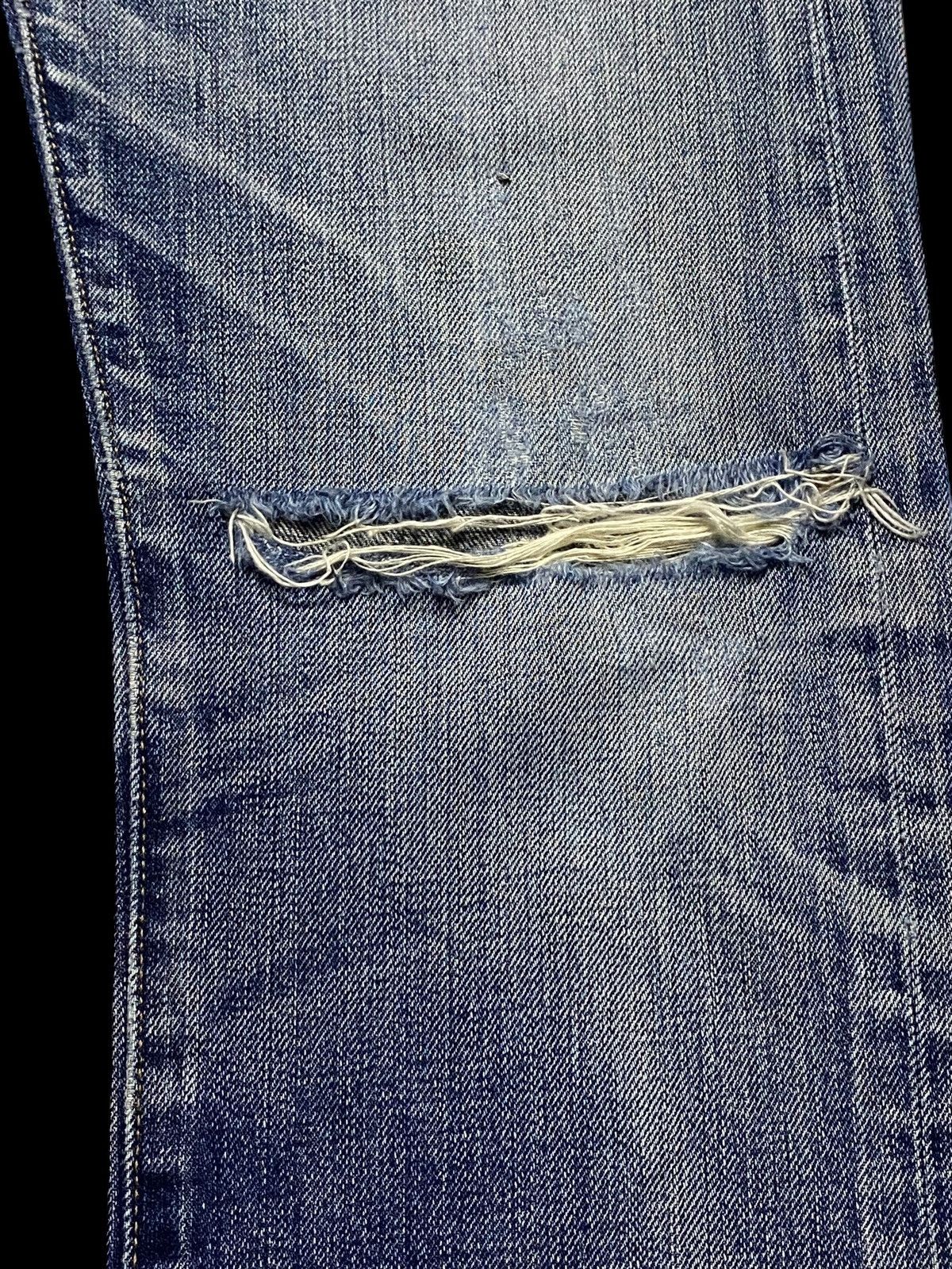 Levi's Levis 501 Blue Wash Distressed Slim Jeans Size US 31 - 10 Thumbnail