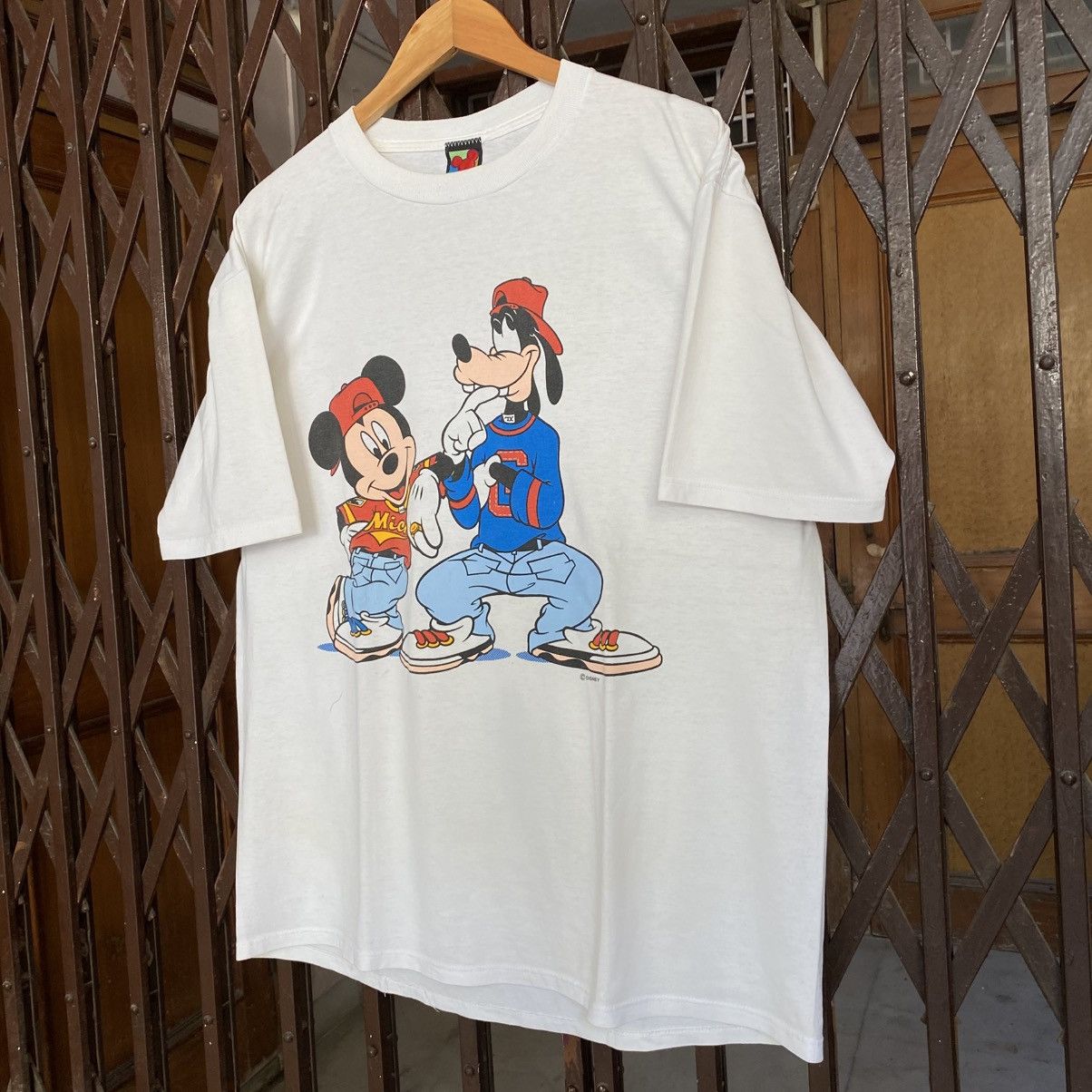 Band Tees 90s Vintage Mickey and Goofy T-shirt Size US L / EU 52-54 / 3 - 2 Thumbnail