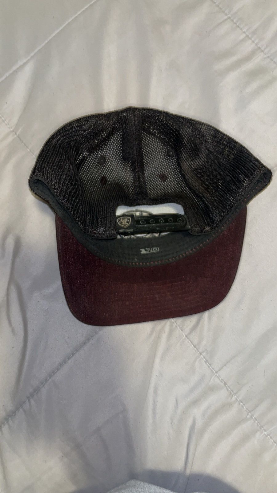 Ariat Ariat Burgundy Snapback Trucker Hat Size ONE SIZE - 3 Thumbnail