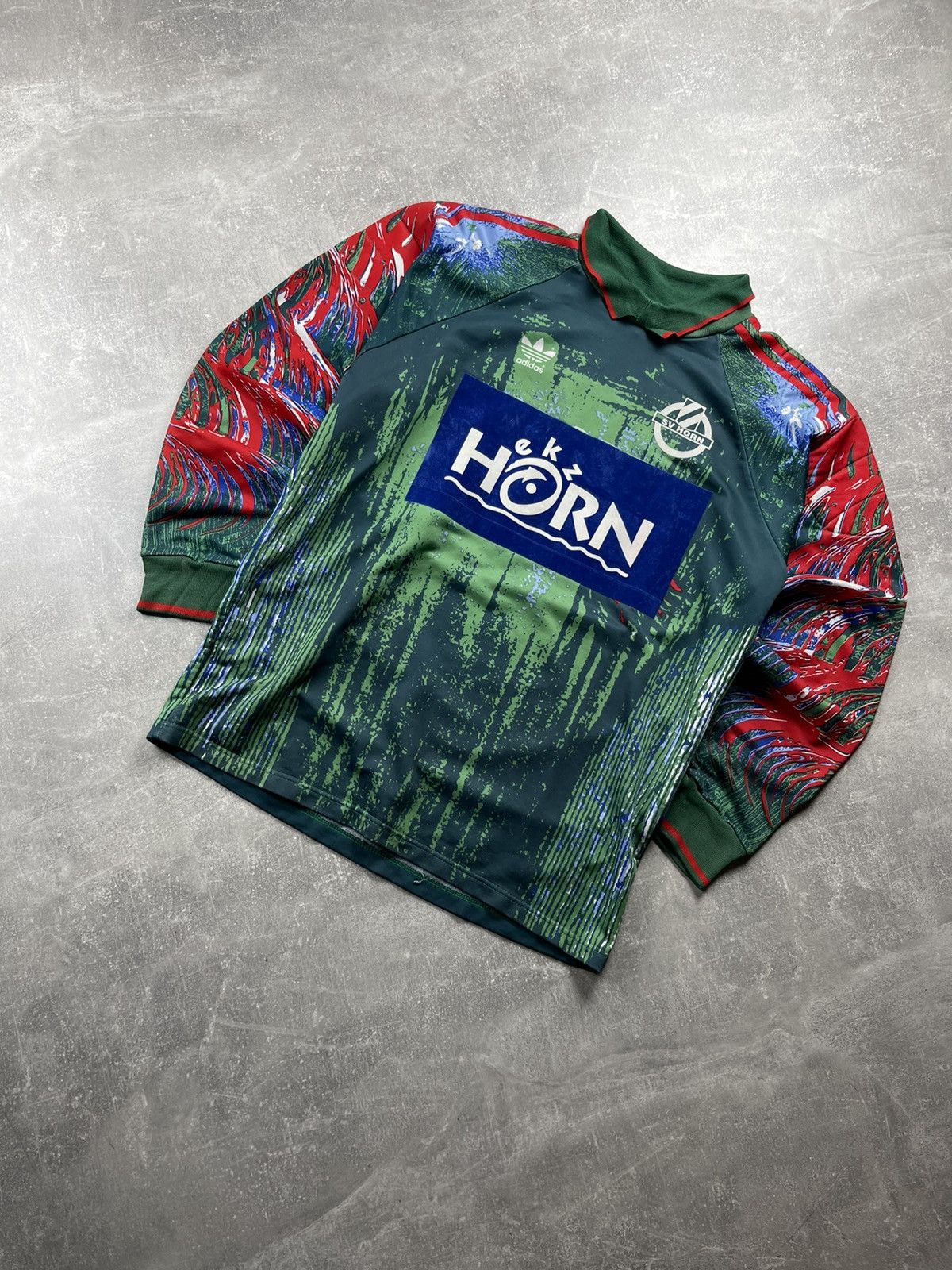 Adidas Vintage Adidas SV Horn Goalkeeper Jersey Vintage Graphic Size US L / EU 52-54 / 3 - 1 Thumbnail