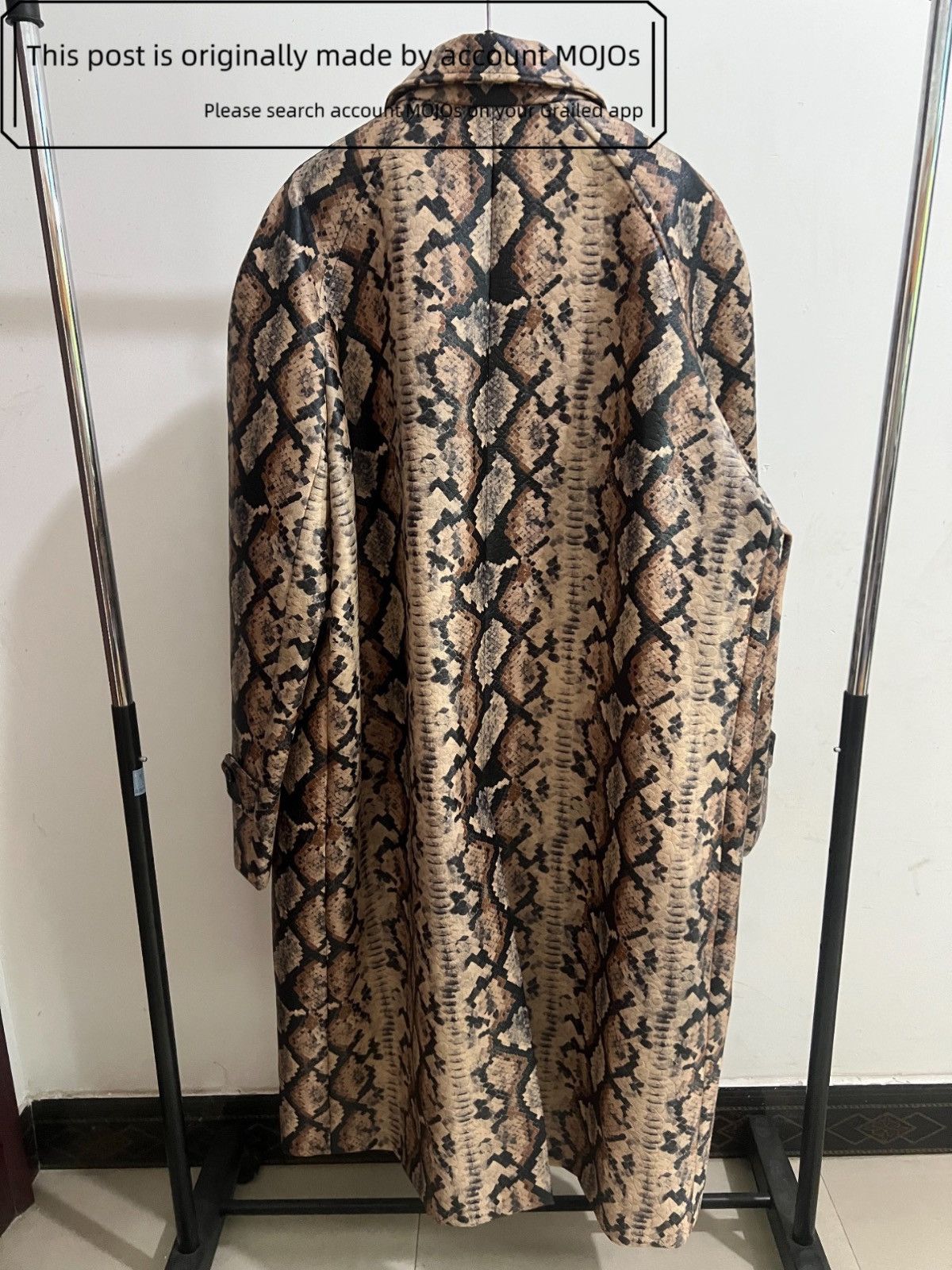 Celine Sz 48 Celine 23SS Python Pattern Overall Coat mojos28125 Size US M / EU 48-50 / 2 - 2 Thumbnail