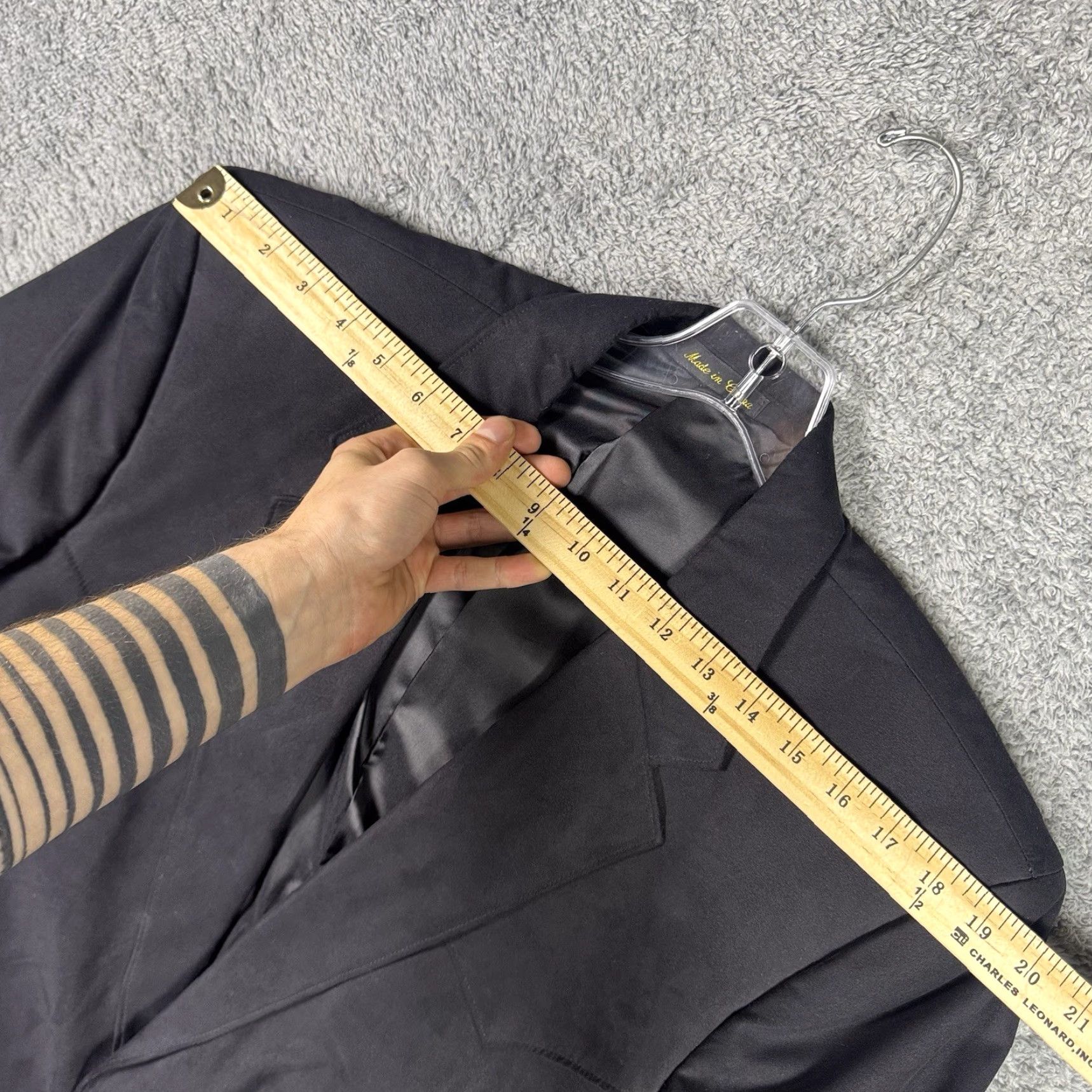 Vintage VINTAGE Circle S Suit Men 46R Western Cowboy 34x28 2 Piece Suede Black Solid 80s 90s Mens Regular Jacket Front Button two-button bootcut Size 46R - 6 Thumbnail