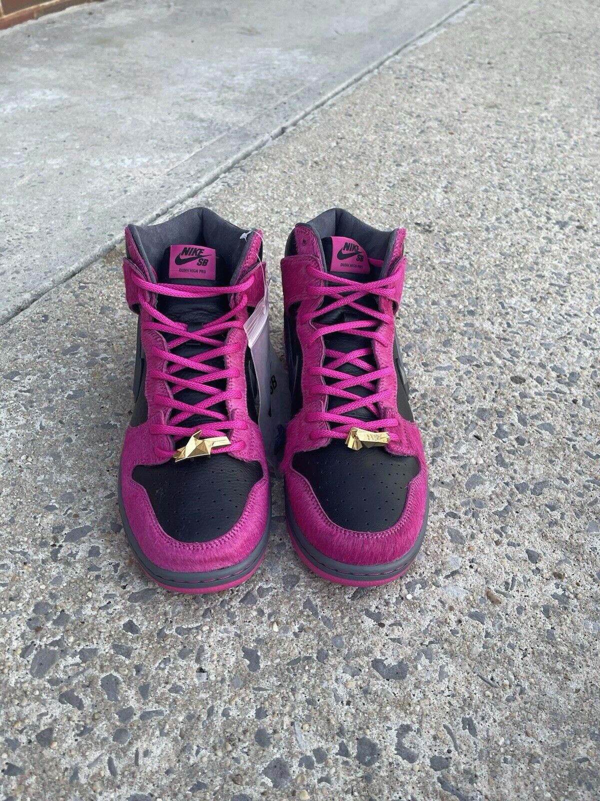 Nike Nike x Run The Jewels Dunk High SB Men's 11 US 10UK Size US 11 / EU 44 - 2 Thumbnail