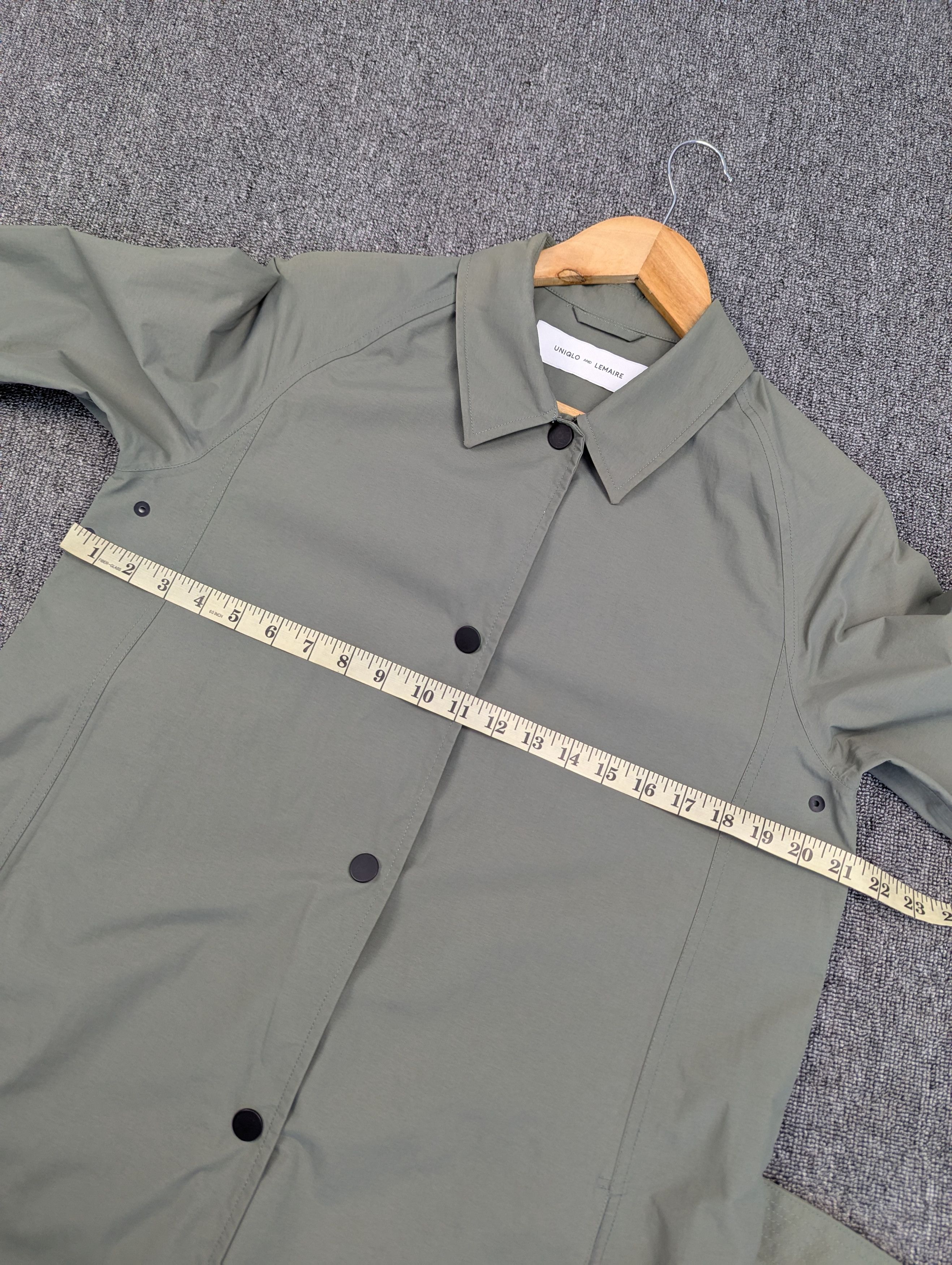 Christophe Lemaire Uniqlo And Lemaire Waterproof Trenchcoat Jacket Size US M / EU 48-50 / 2 - 21 Thumbnail