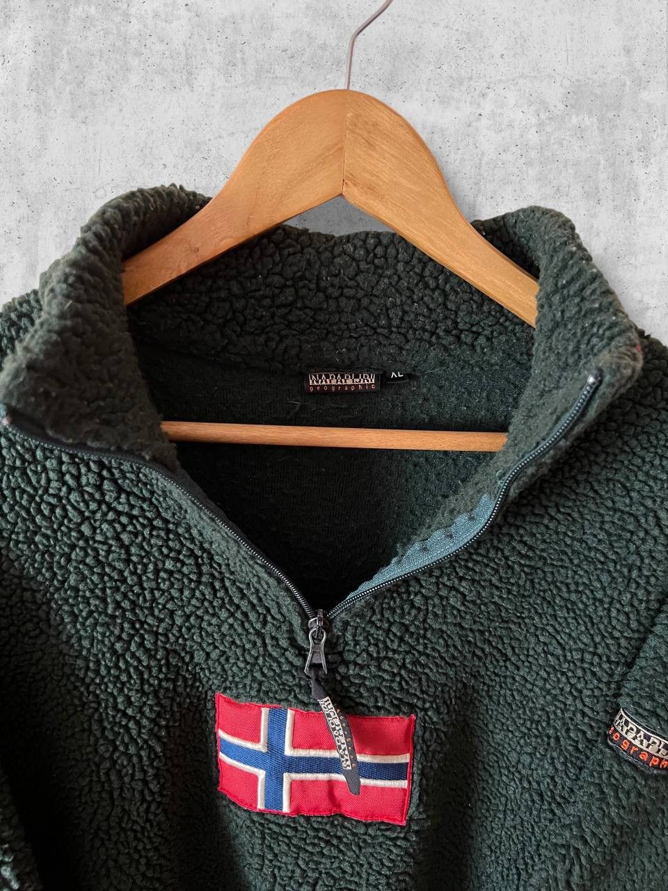 Napapijri NAPAPIJRI Vintage SHERPA fleece jacket sweater 90s Size US L / EU 52-54 / 3 - 3 Thumbnail