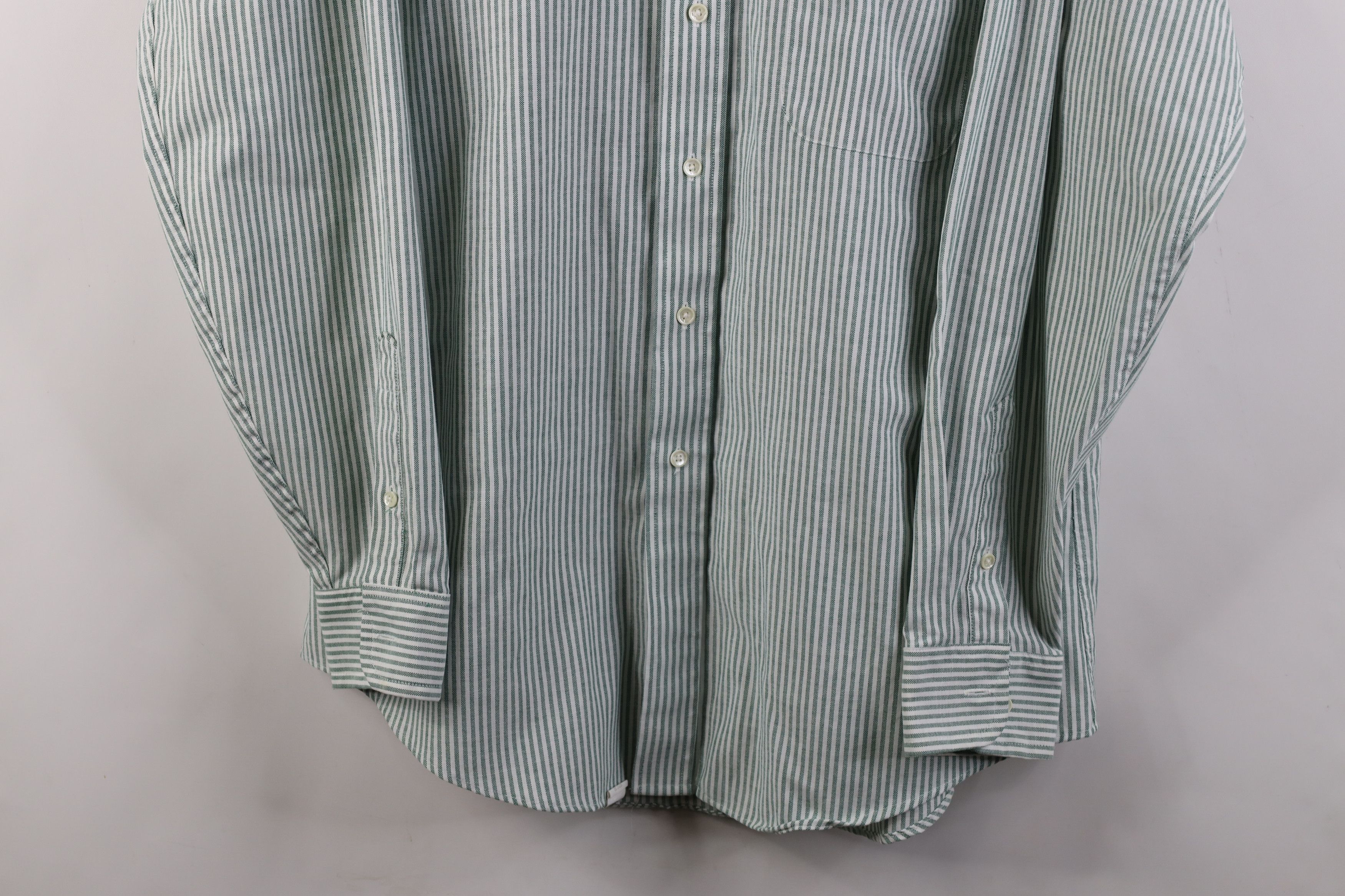 Vintage Vintage 70s Mens Needle Striped Oxford Button Down Shirt USA Size US M / EU 48-50 / 2 - 3 Thumbnail