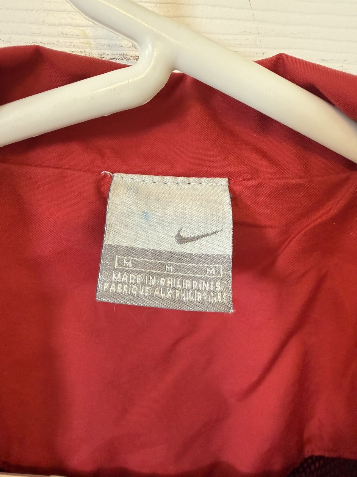 Nike Mens M Vintage Nike Red Windbreaker Size US M / EU 48-50 / 2 - 4 Thumbnail