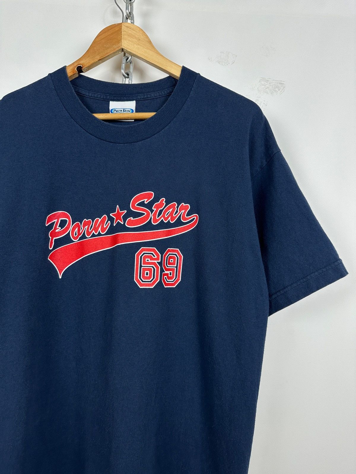 Girl Skateboards Vintage Pornstar 69 Navy Blue T-Shirt Size US M / EU 48-50 / 2 - 7 Thumbnail