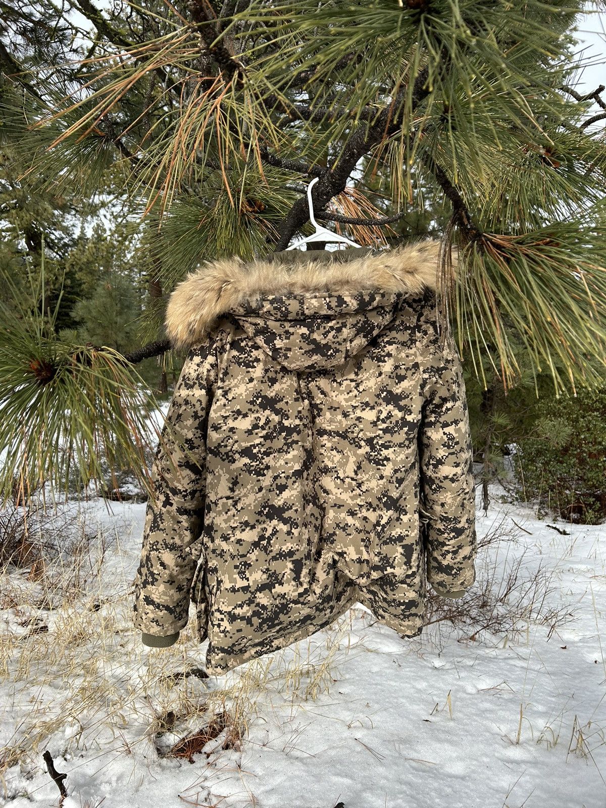 FR2 Fxxking Rabbits Smoking Kills Camo Parka Size US M / EU 48-50 / 2 - 9 Thumbnail