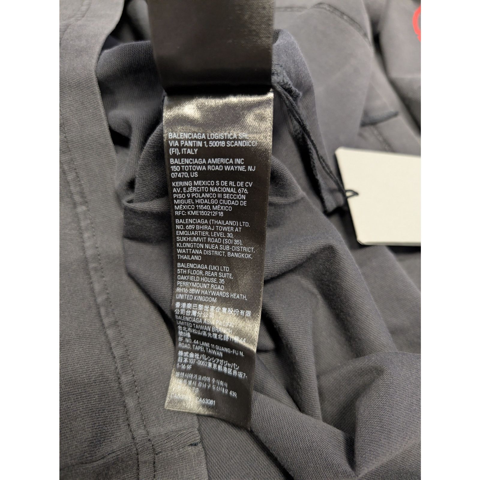 Balenciaga o1rshd1 Q:2 / Metal BB Vintage Jersey Medium Fit T-Shirt Size US M / EU 48-50 / 2 - 22 Thumbnail
