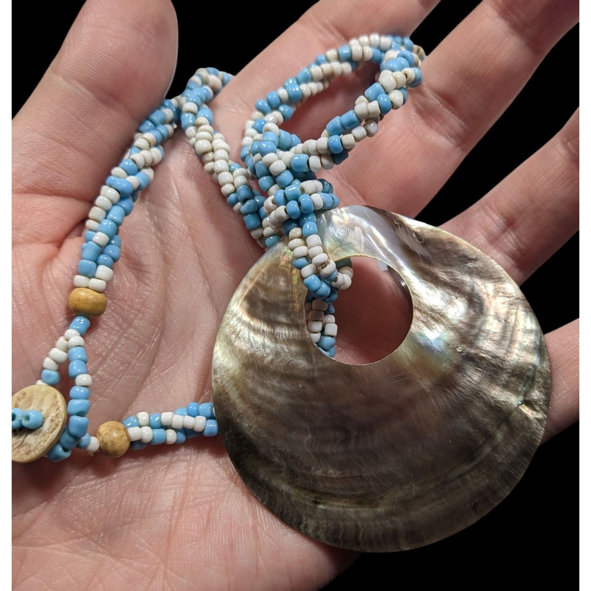 Other Vintage Beachy Mermaidcore Shell And Glass Bead Necklace Size ONE SIZE - 3 Thumbnail