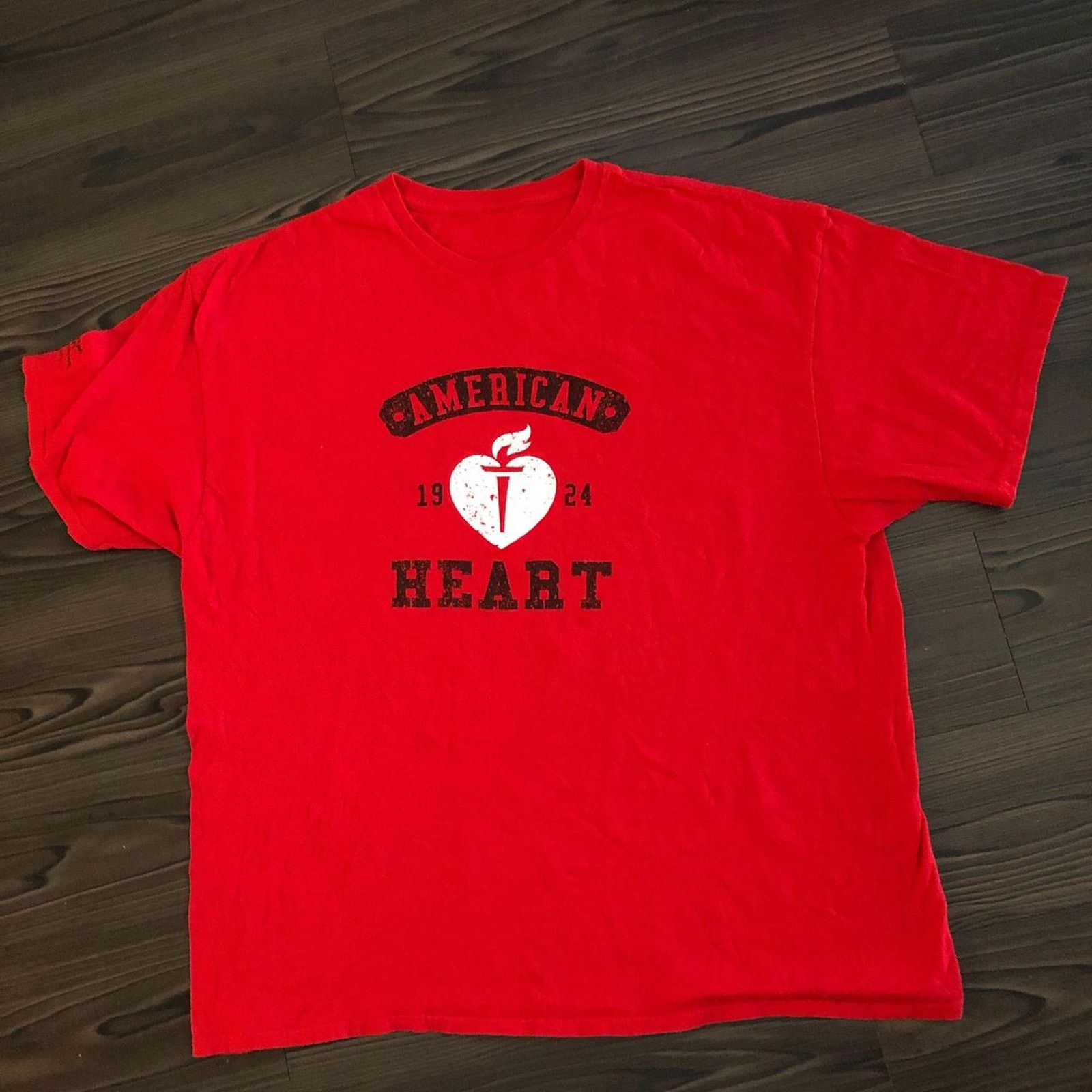 Other Red American Heart Graphic Tee Size US XXL / EU 58 / 5 - 1 Thumbnail